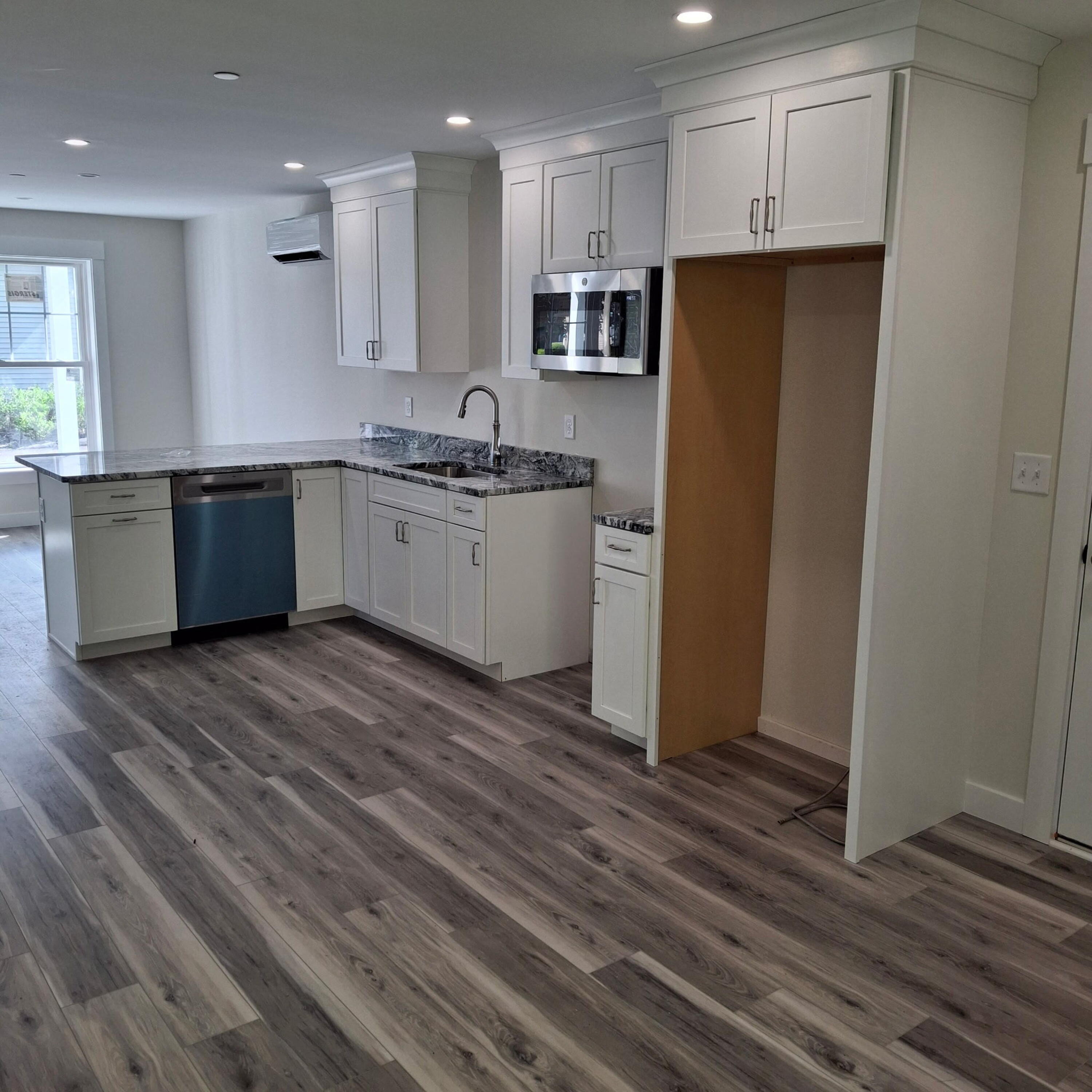 7 Apex Drive UNIT 2, Westbrook, ME, 04092