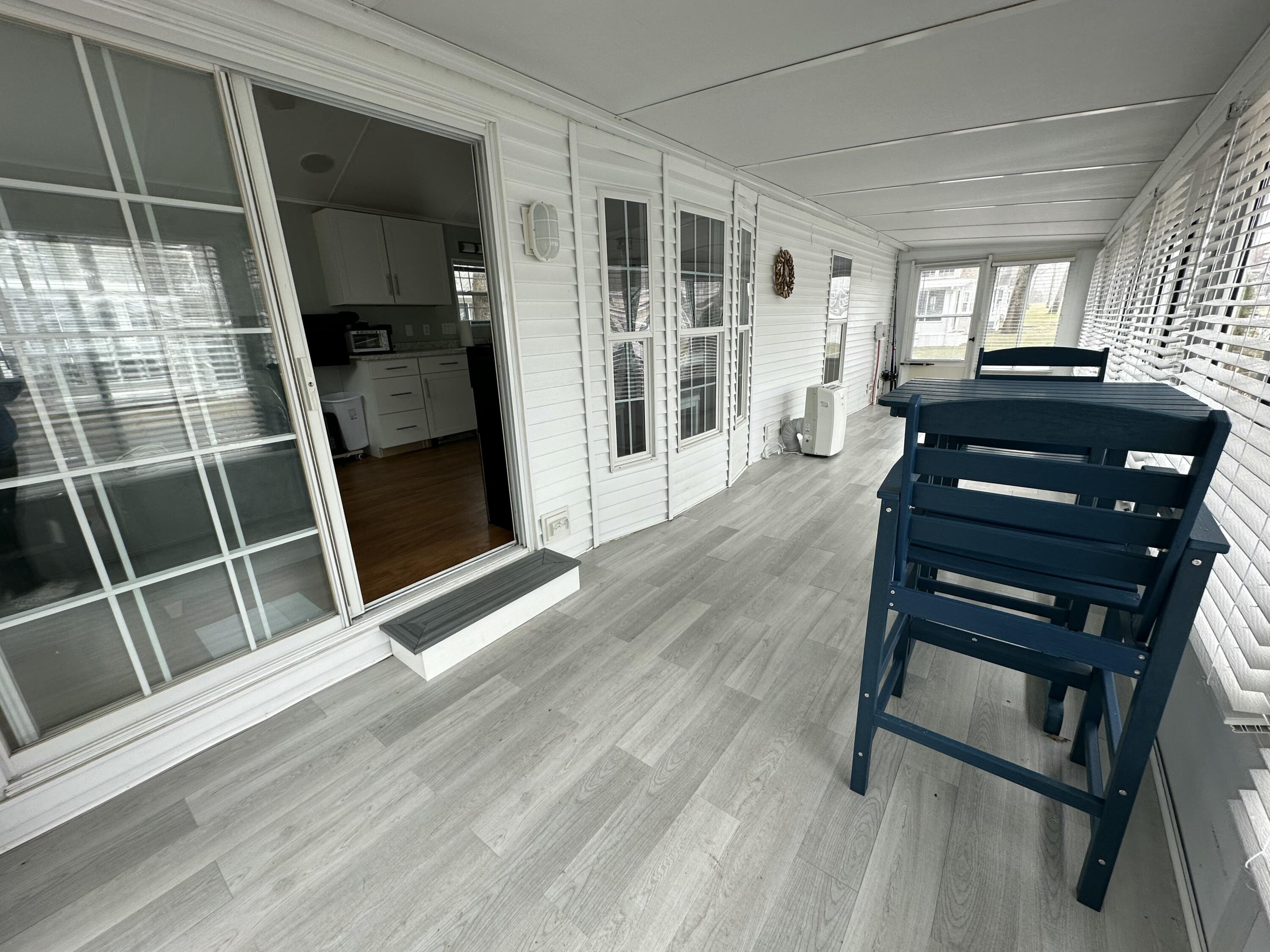 23 College Drive UNIT 527, Wells, ME, 04090