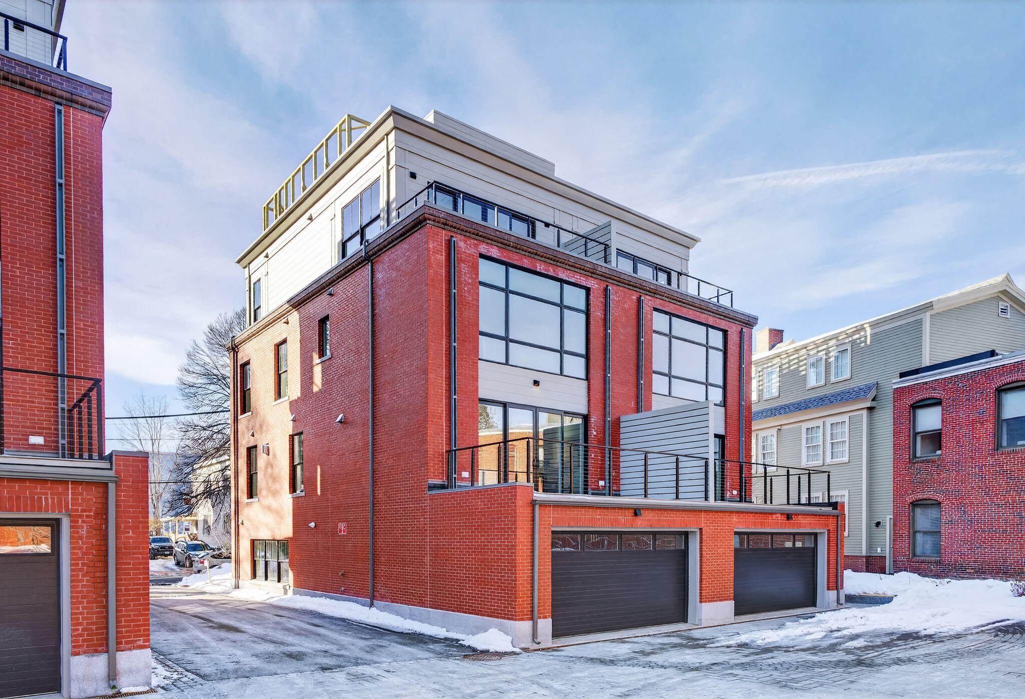 55 Carleton Street UNIT A, Portland, ME, 04102