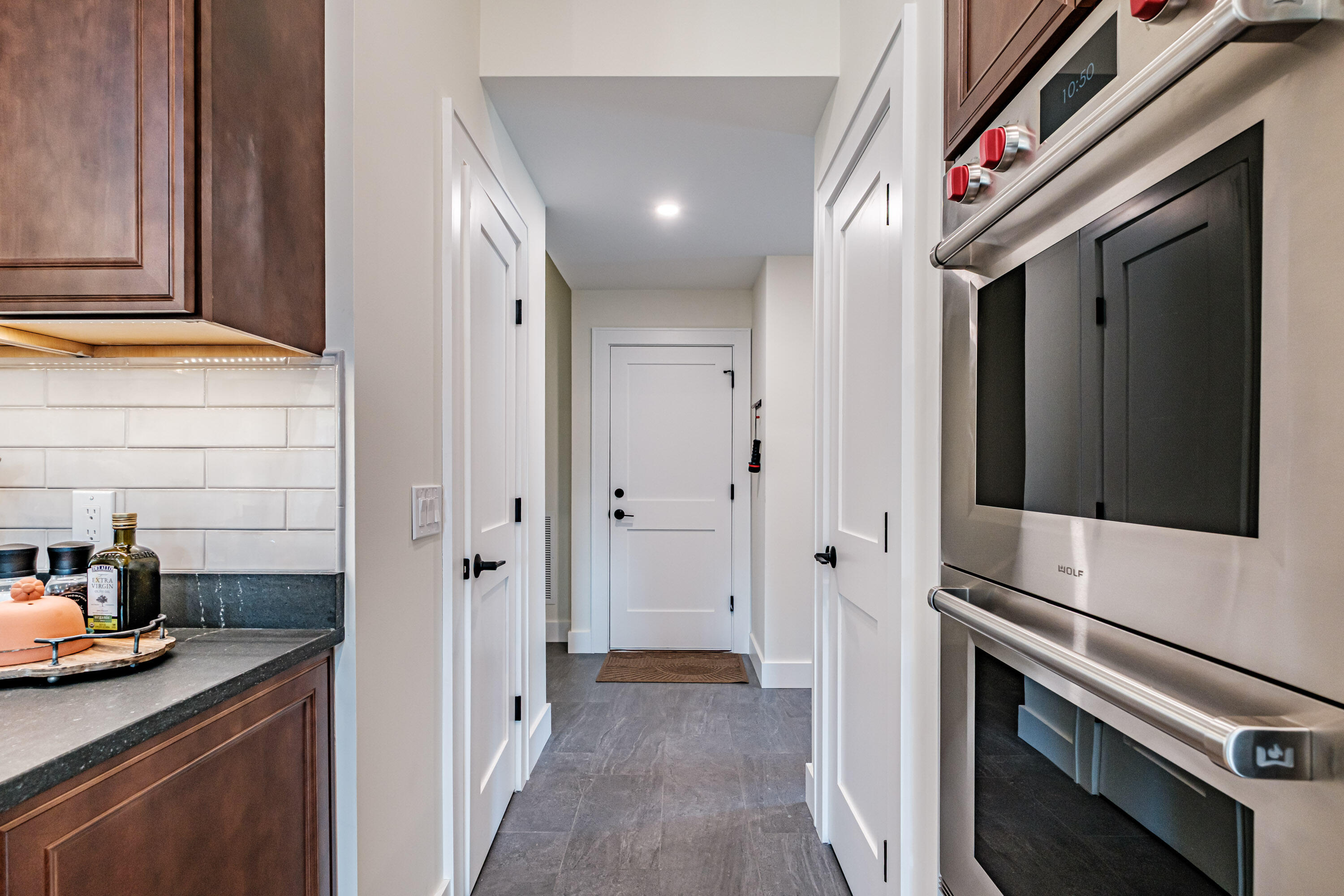 12 Winnwood Farm Way, Falmouth, ME, 04105