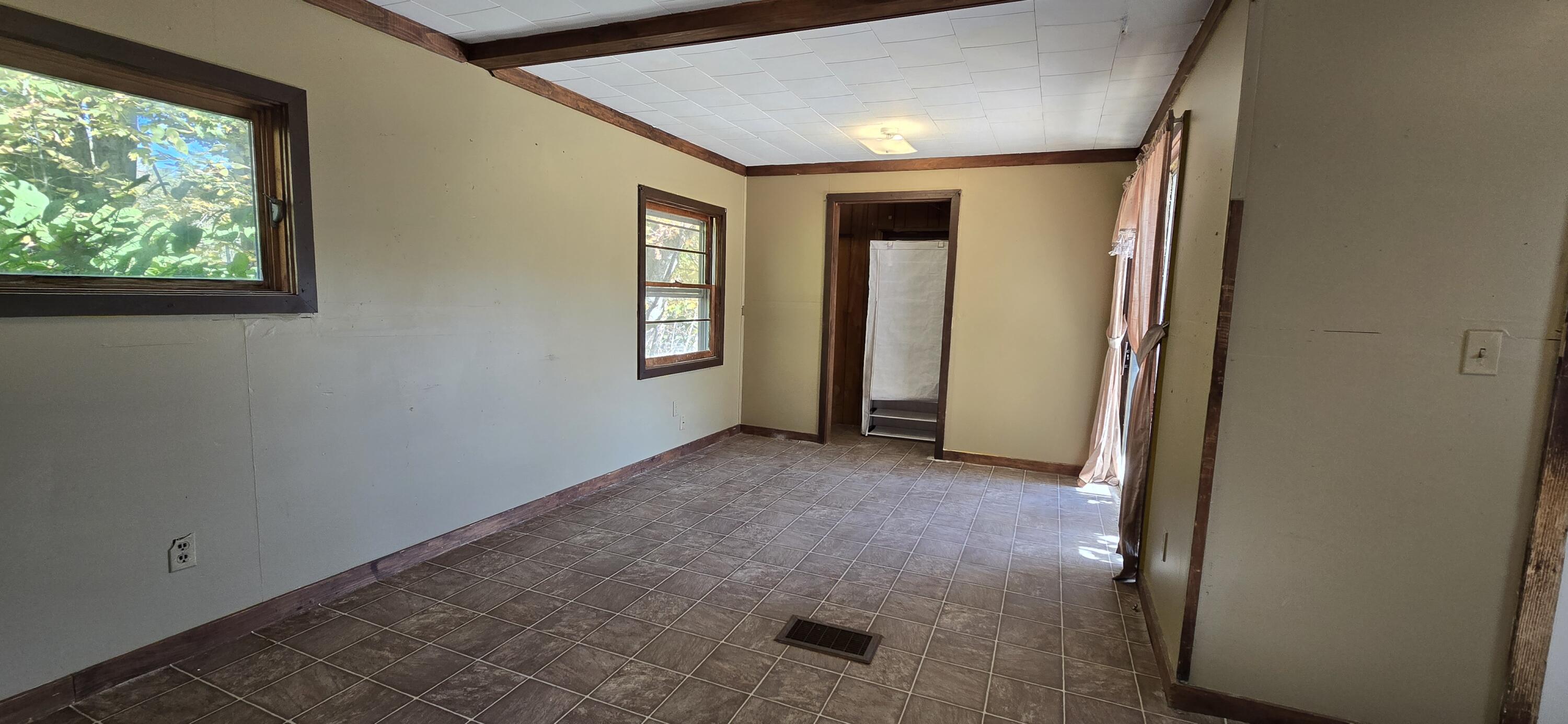 355 Melody Lane, Saint Albans, ME, 04971