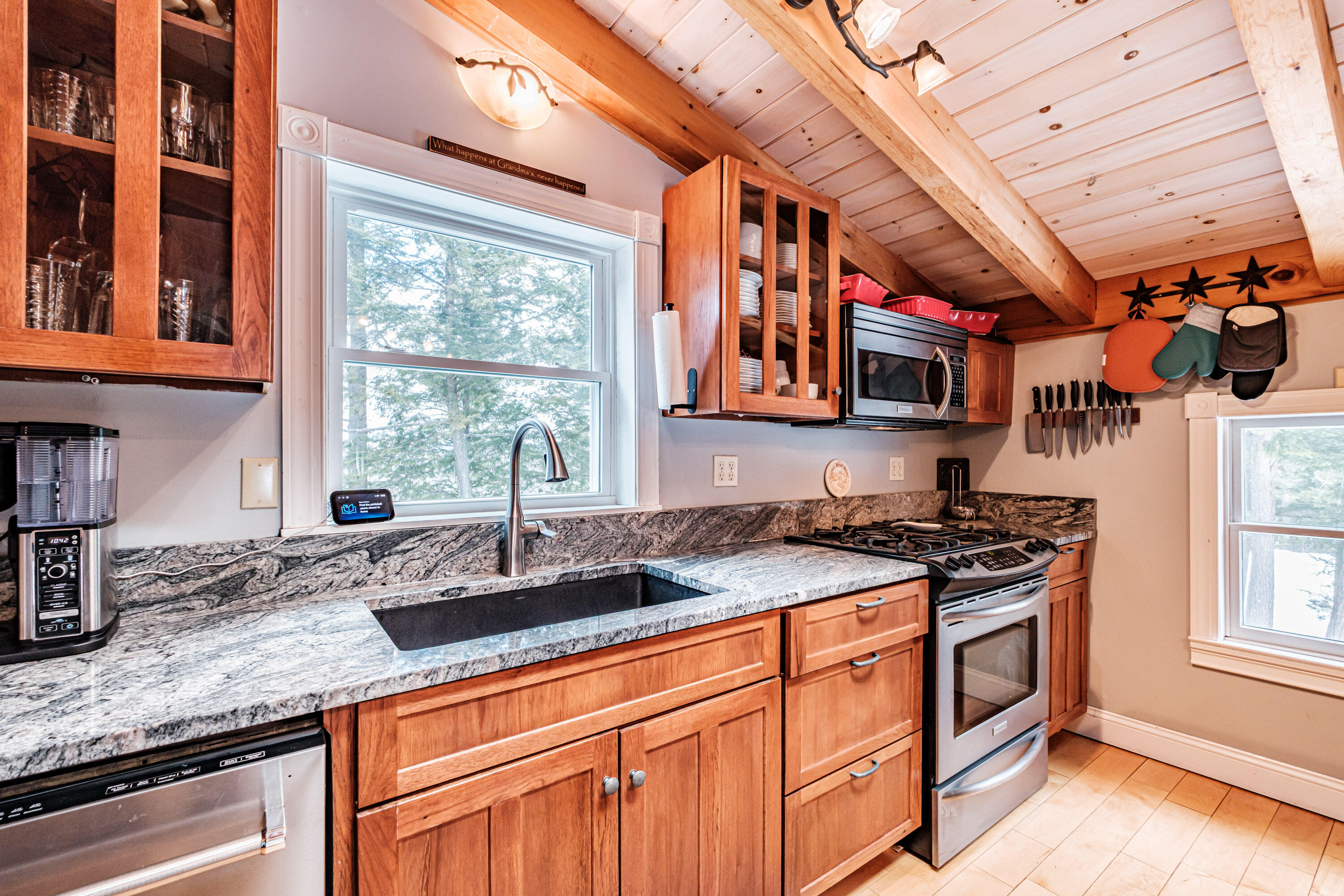 128 Oak Hill Drive, Woodstock, ME, 04219
