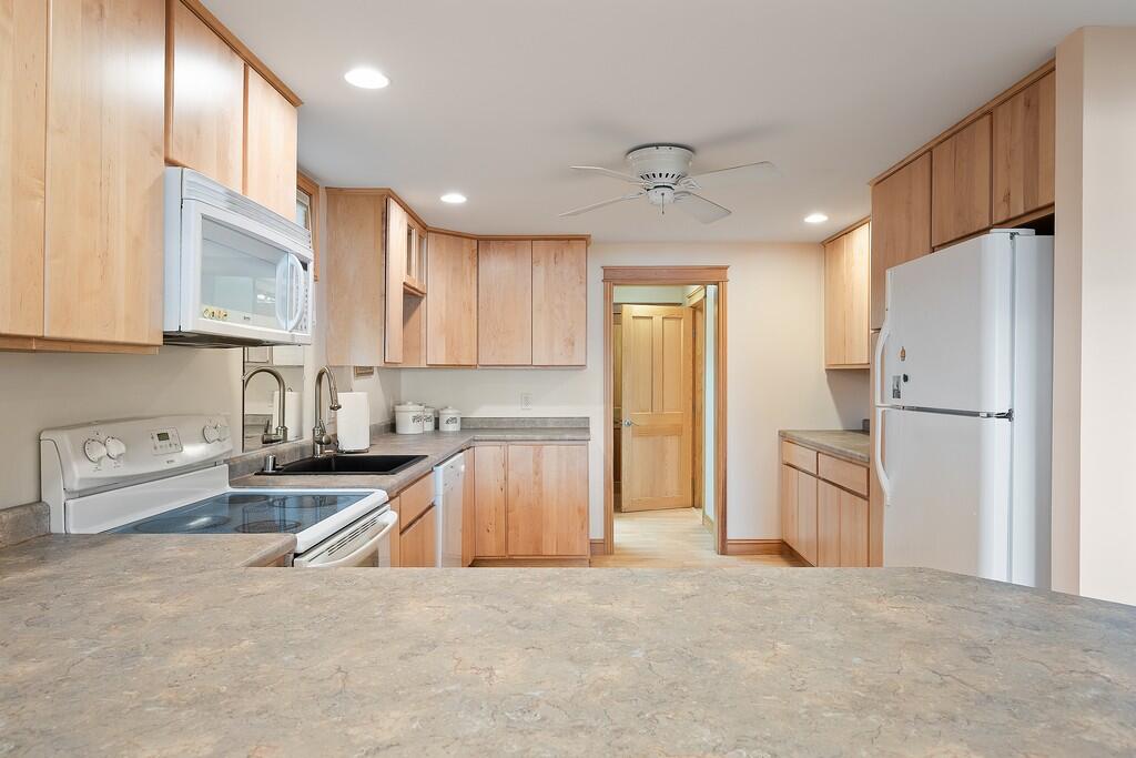 15 Harbor Drive UNIT 15, Brewer, ME, 04412