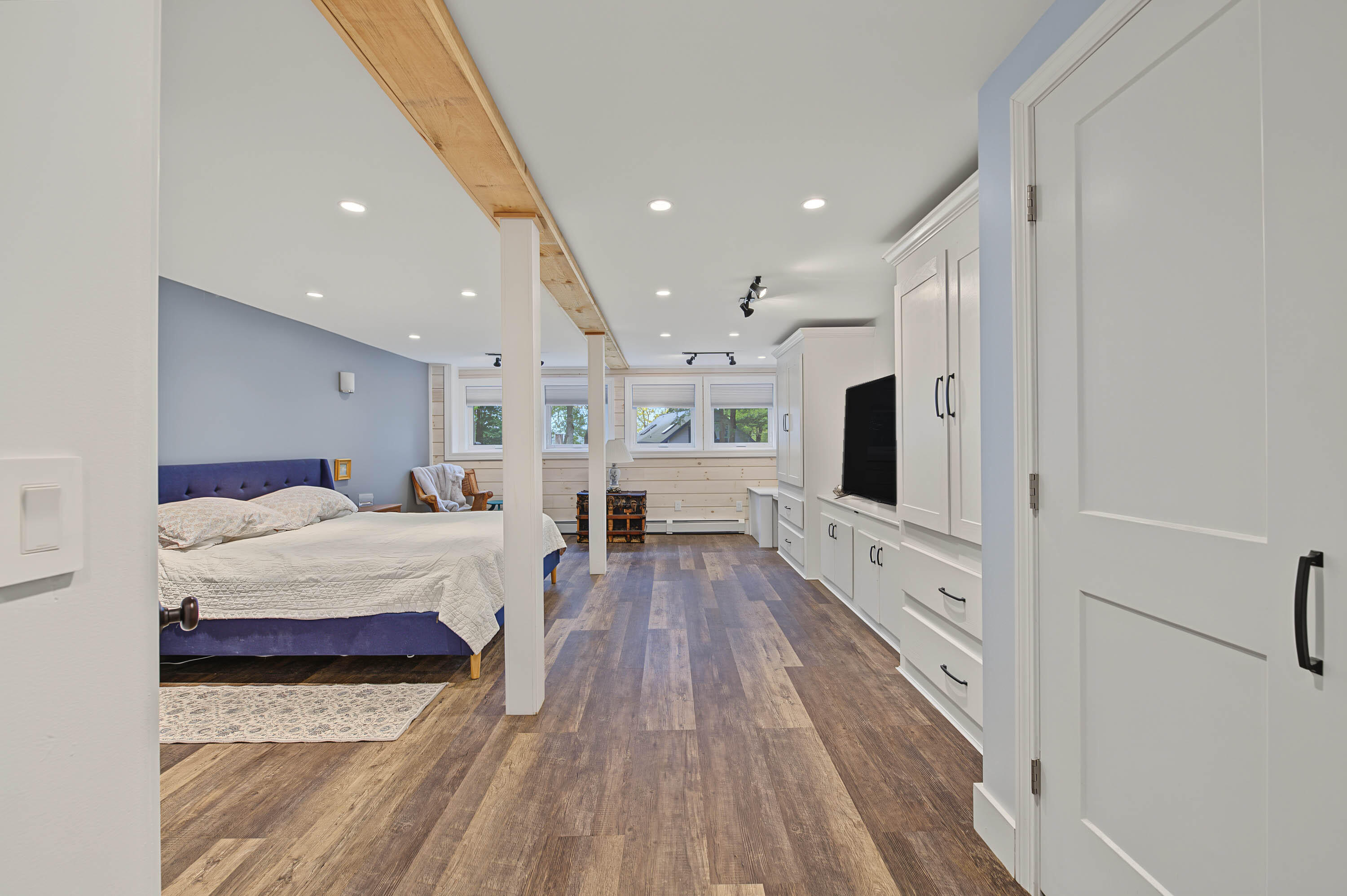203 Mountain View Road