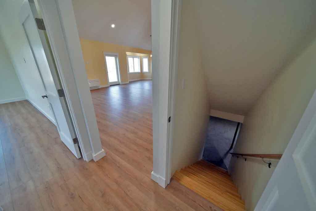 15 Lilac Lane, Houlton, ME, 04730