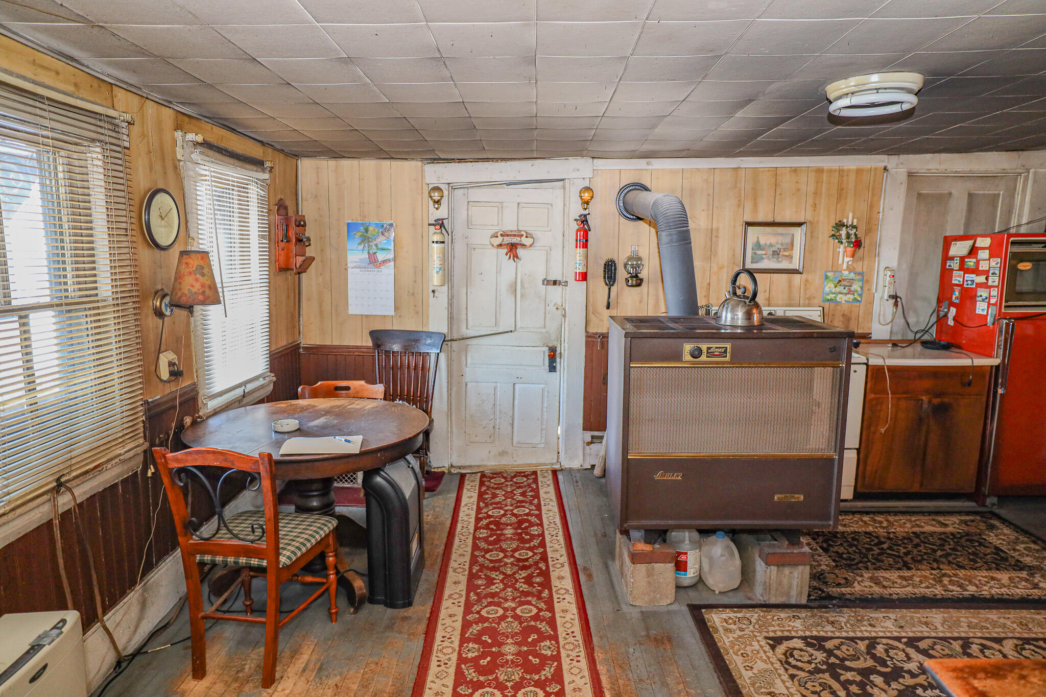 19 Knox Road, Peru, ME, 04290