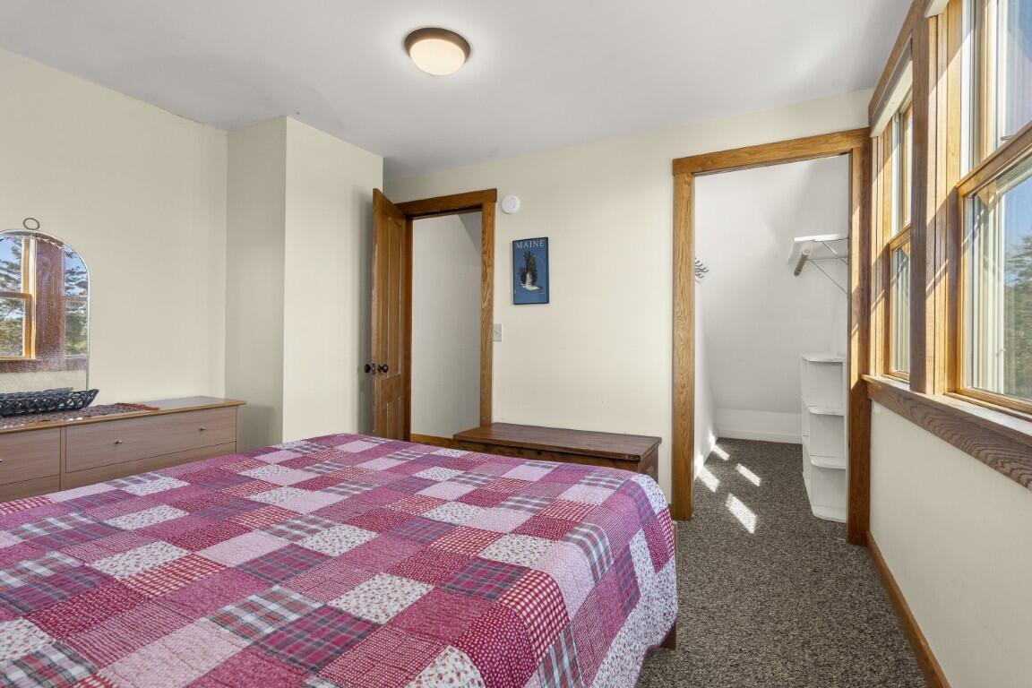 22 Gray Road, Southport, ME, 04576