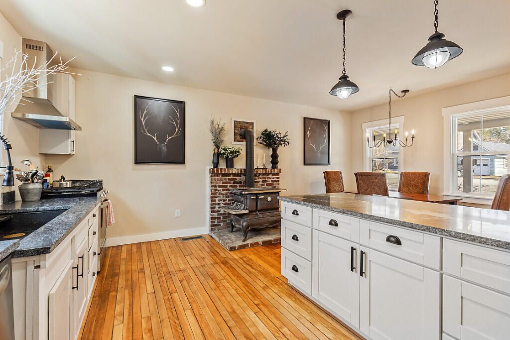 284 Dallas Hill Road, Dallas Plt, ME, 04970