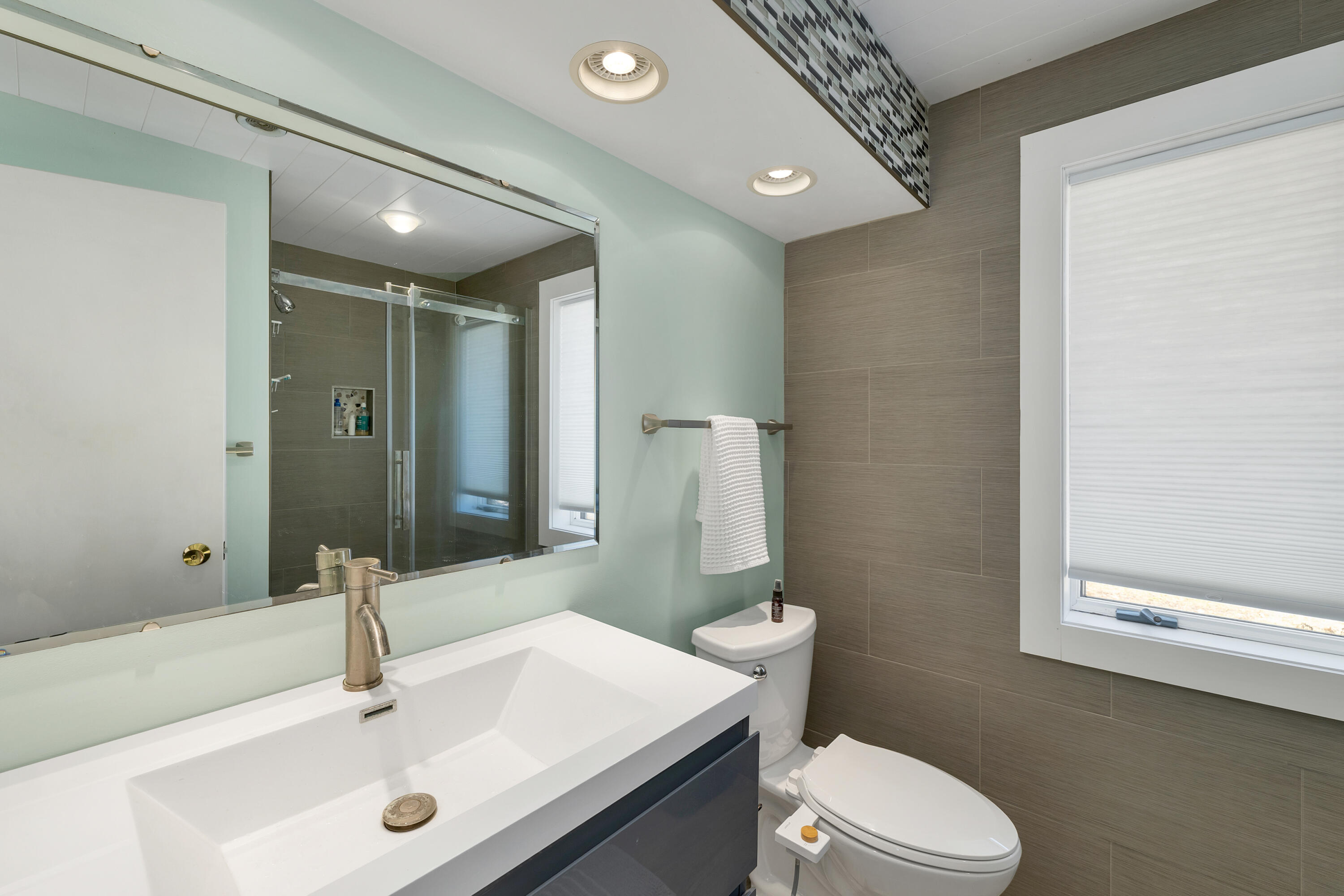 50 James Farm Road, Lee, NH, 03861