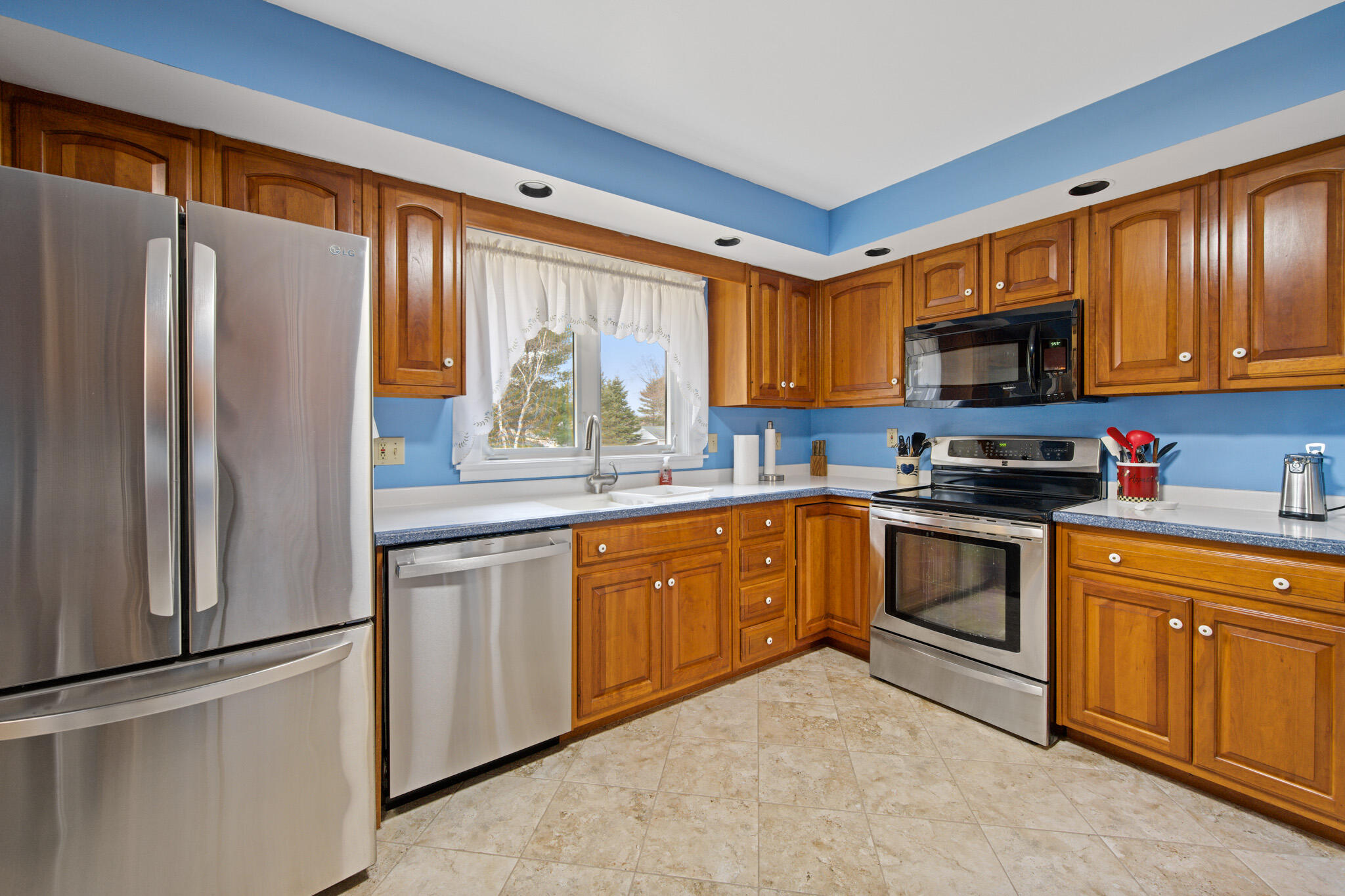 31 Sunset Strip, Brewer, ME, 04412