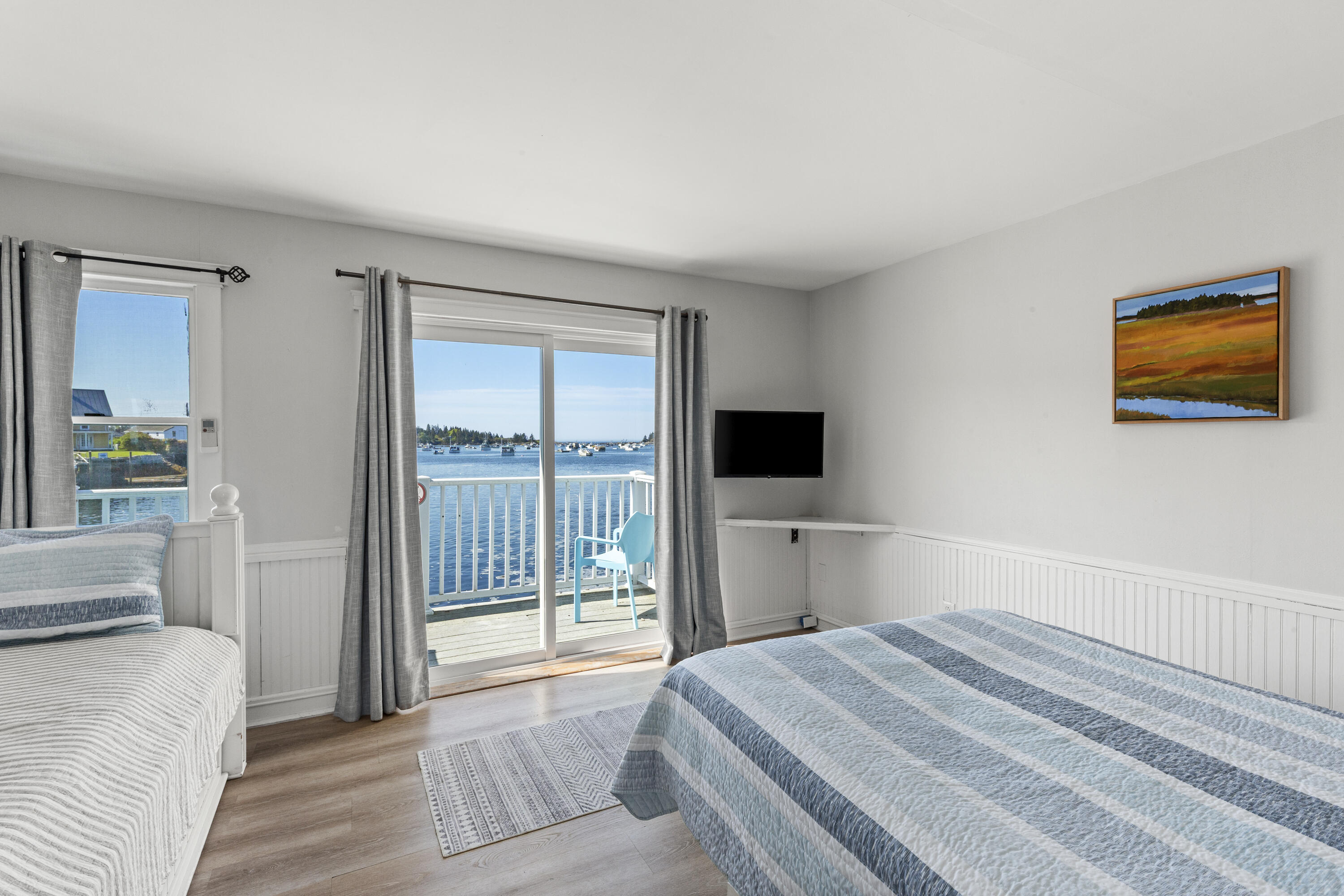15 Main Street, Vinalhaven, ME, 04863