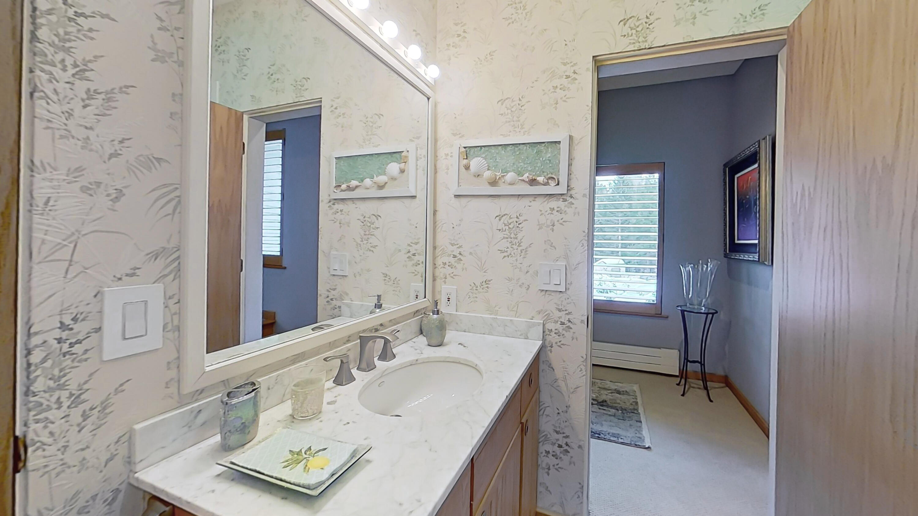 291 Molyneaux Road, Camden, ME, 04843
