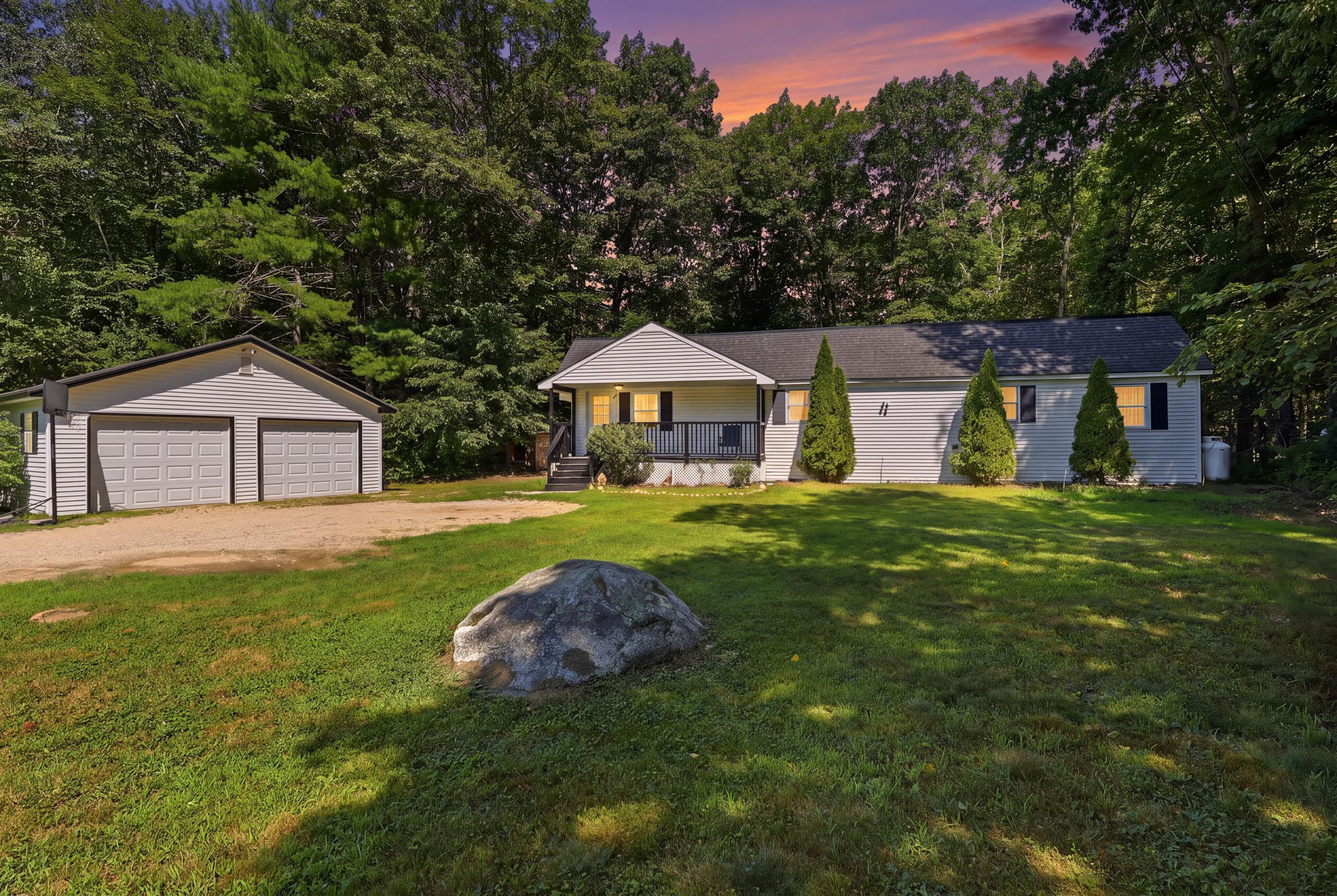 37 Shaw Road, New Gloucester, ME 04260 5_breauxmediaco_004