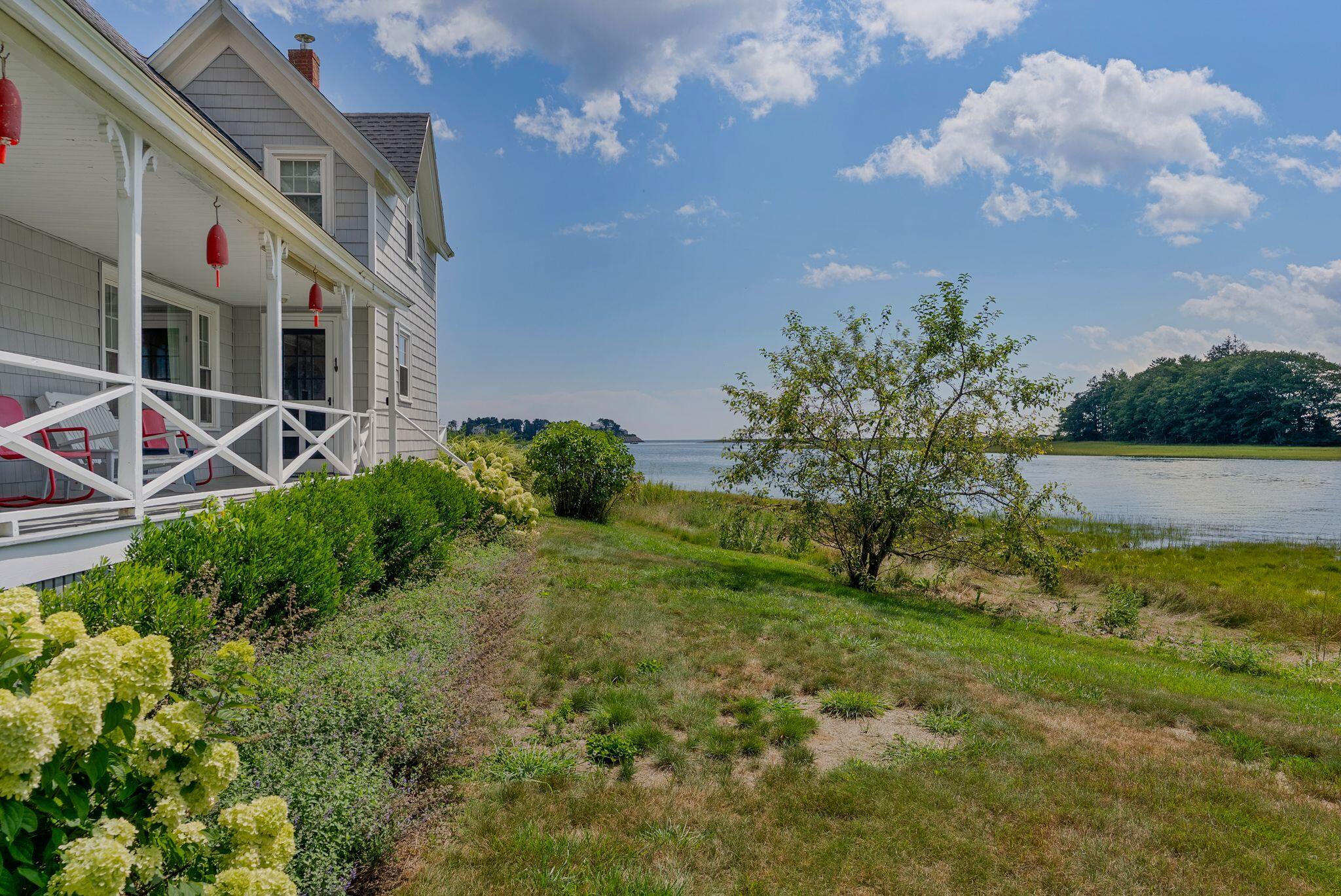 Photo of 206 Western Avenue Kennebunk ME 04043