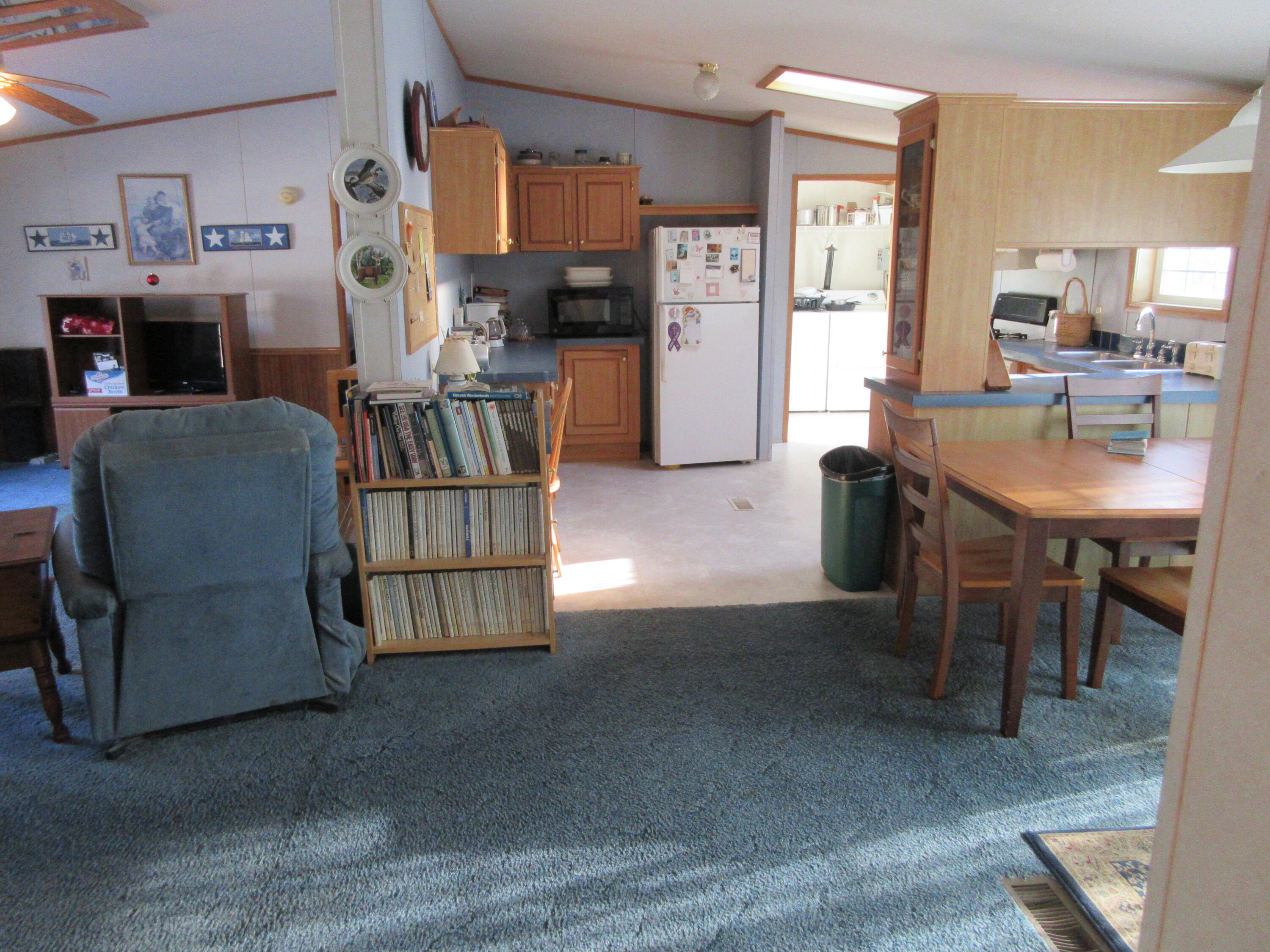 17 Stony Ridge Drive, Washington, ME, 04574