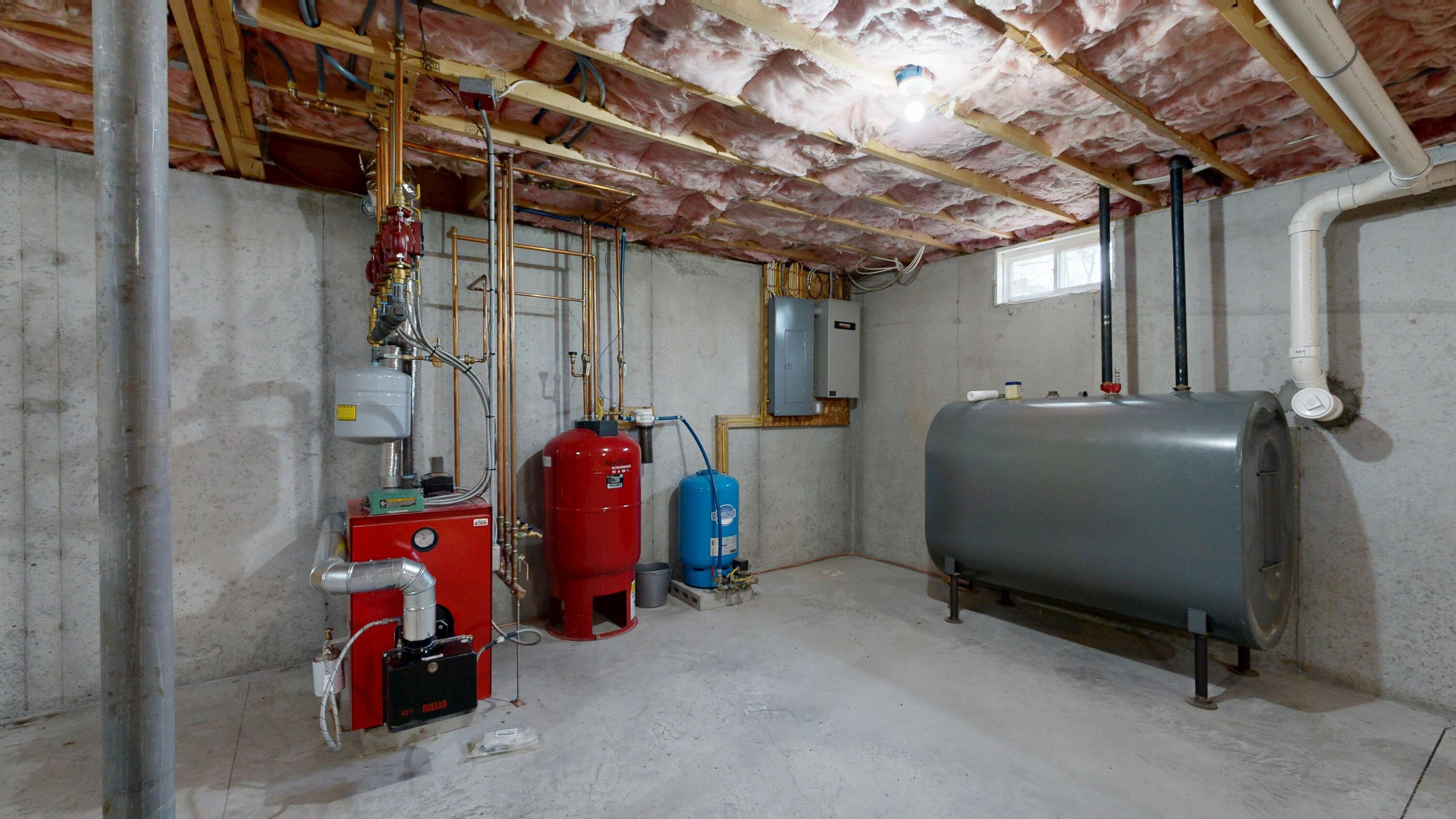 568 Quaker Ridge Road, Greene, ME, 04236