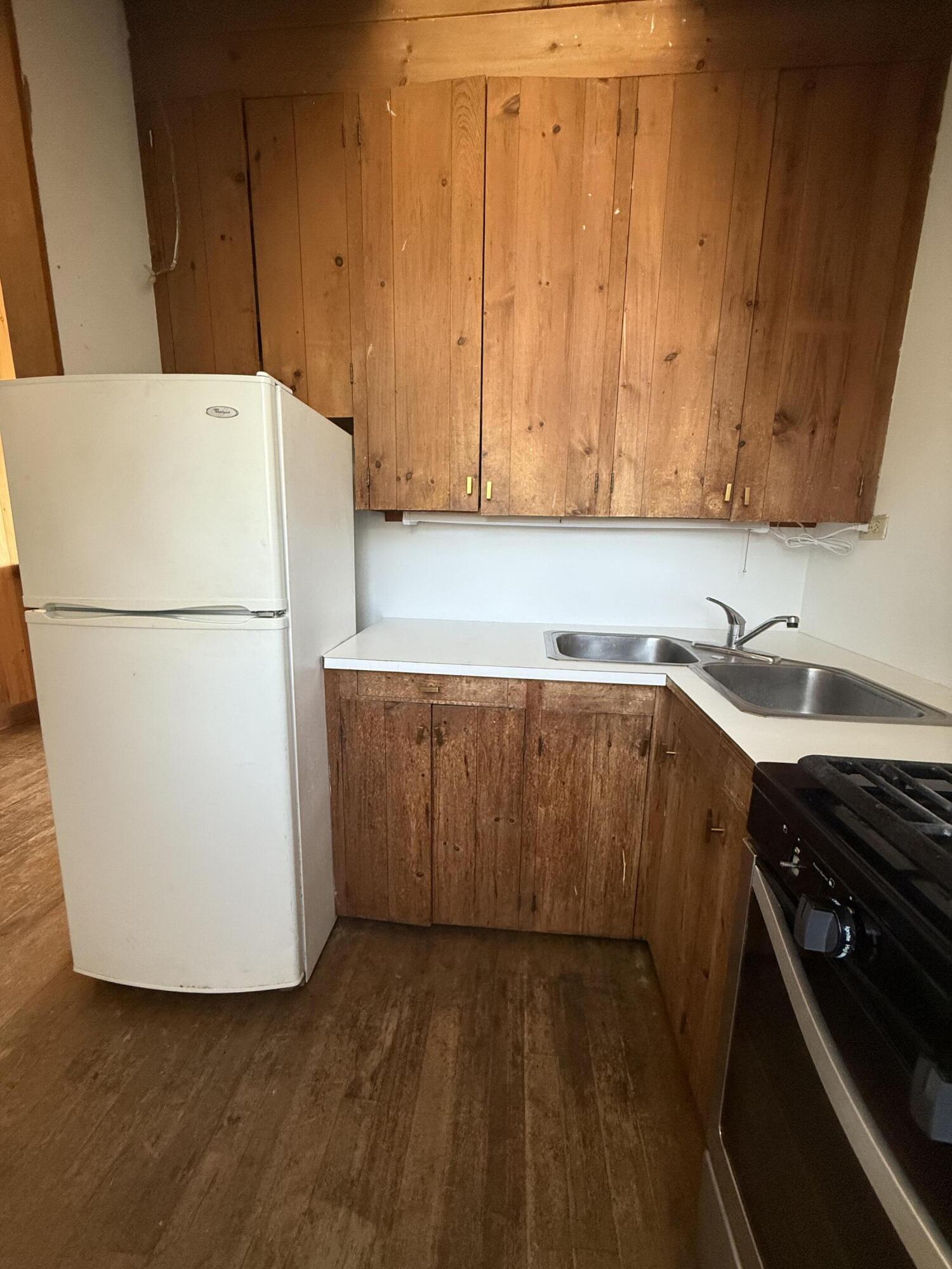 64 Main Street, Vinalhaven, ME, 04863