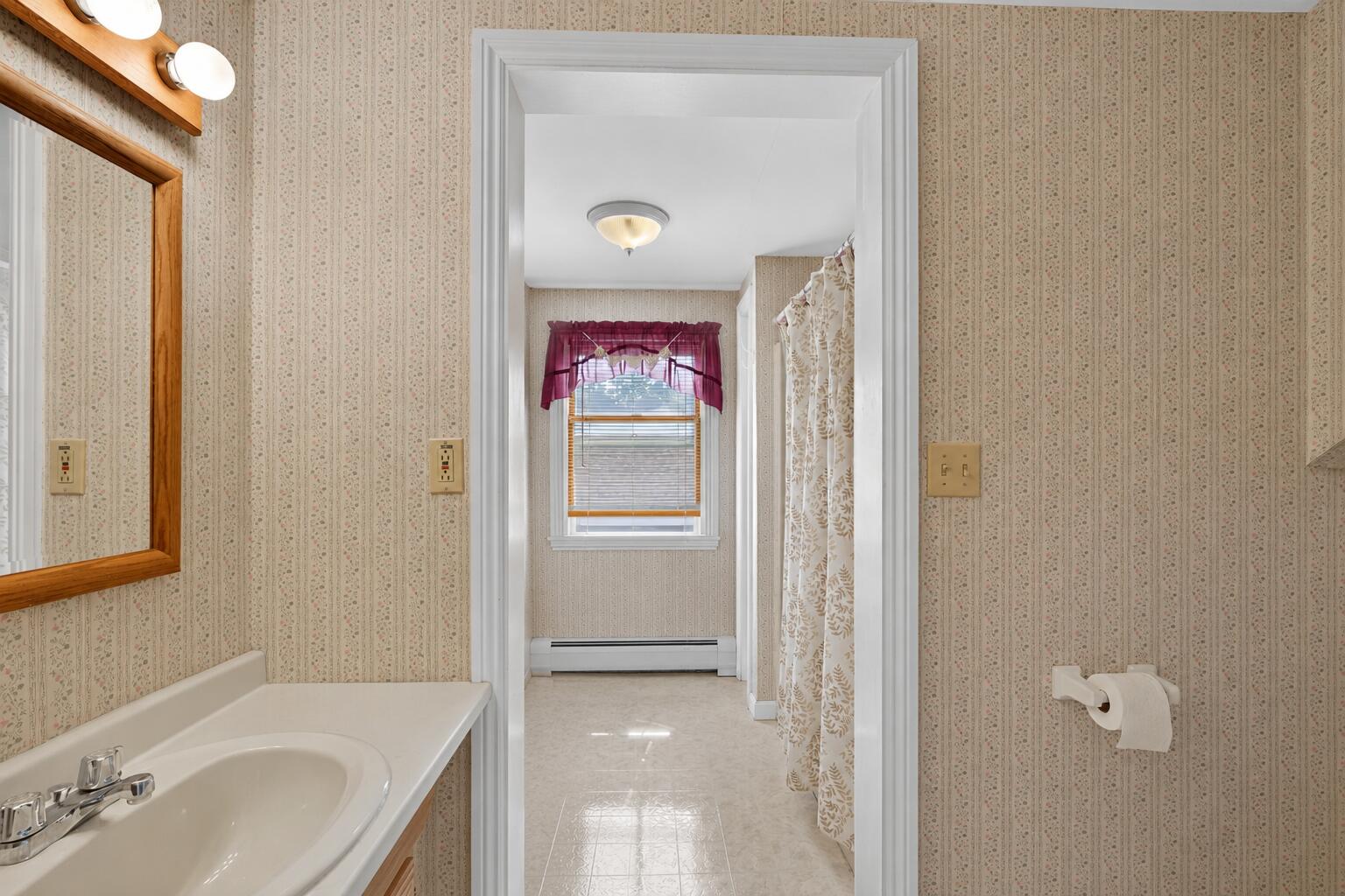 Upstairs Bath