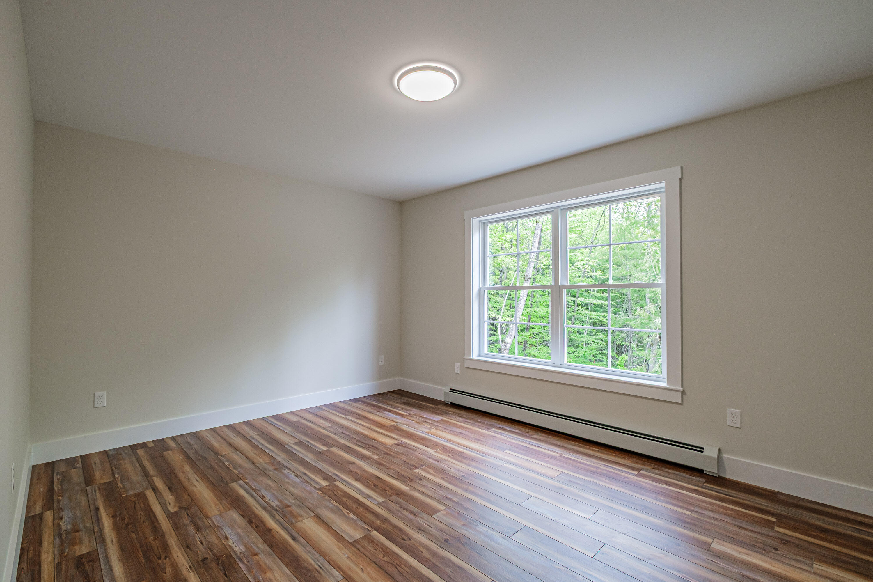 4 Lochview Drive, Lewiston, ME, 04240