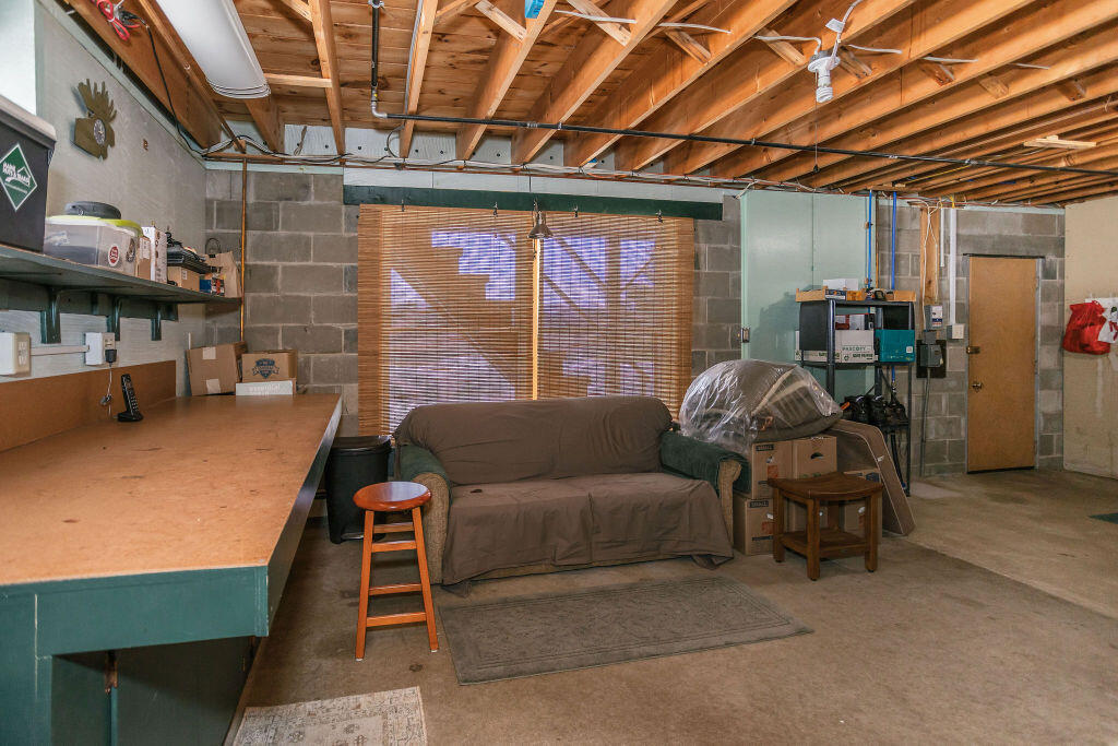 27 Prairie Road, Salem Twp, ME, 04983