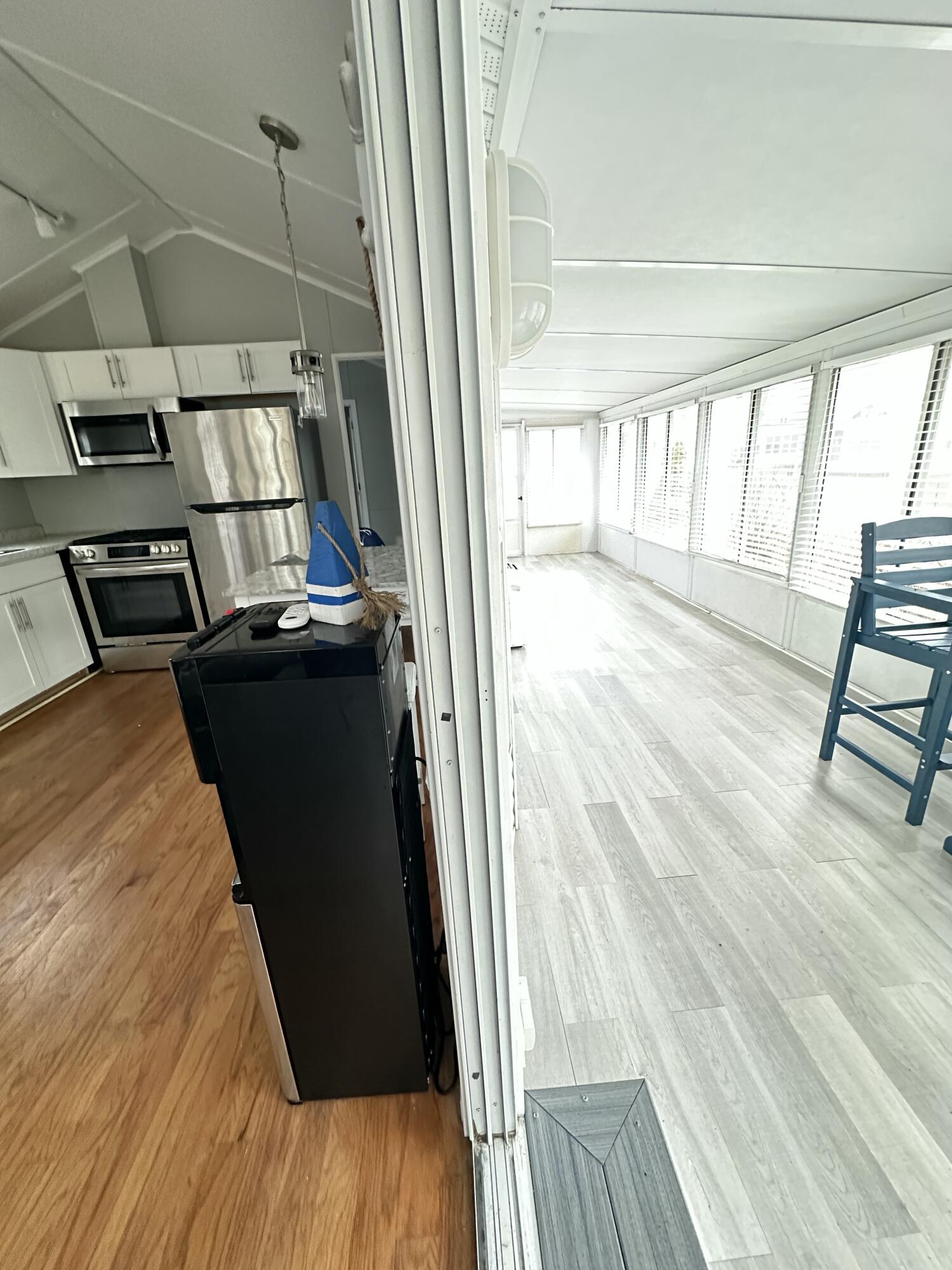 23 College Drive UNIT 527, Wells, ME, 04090