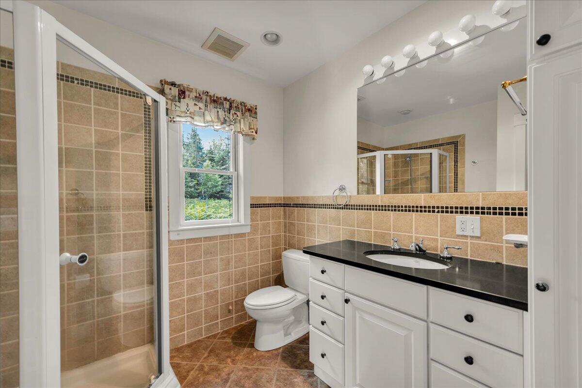 70 Ledgewood Lane, Blue Hill, ME, 04614