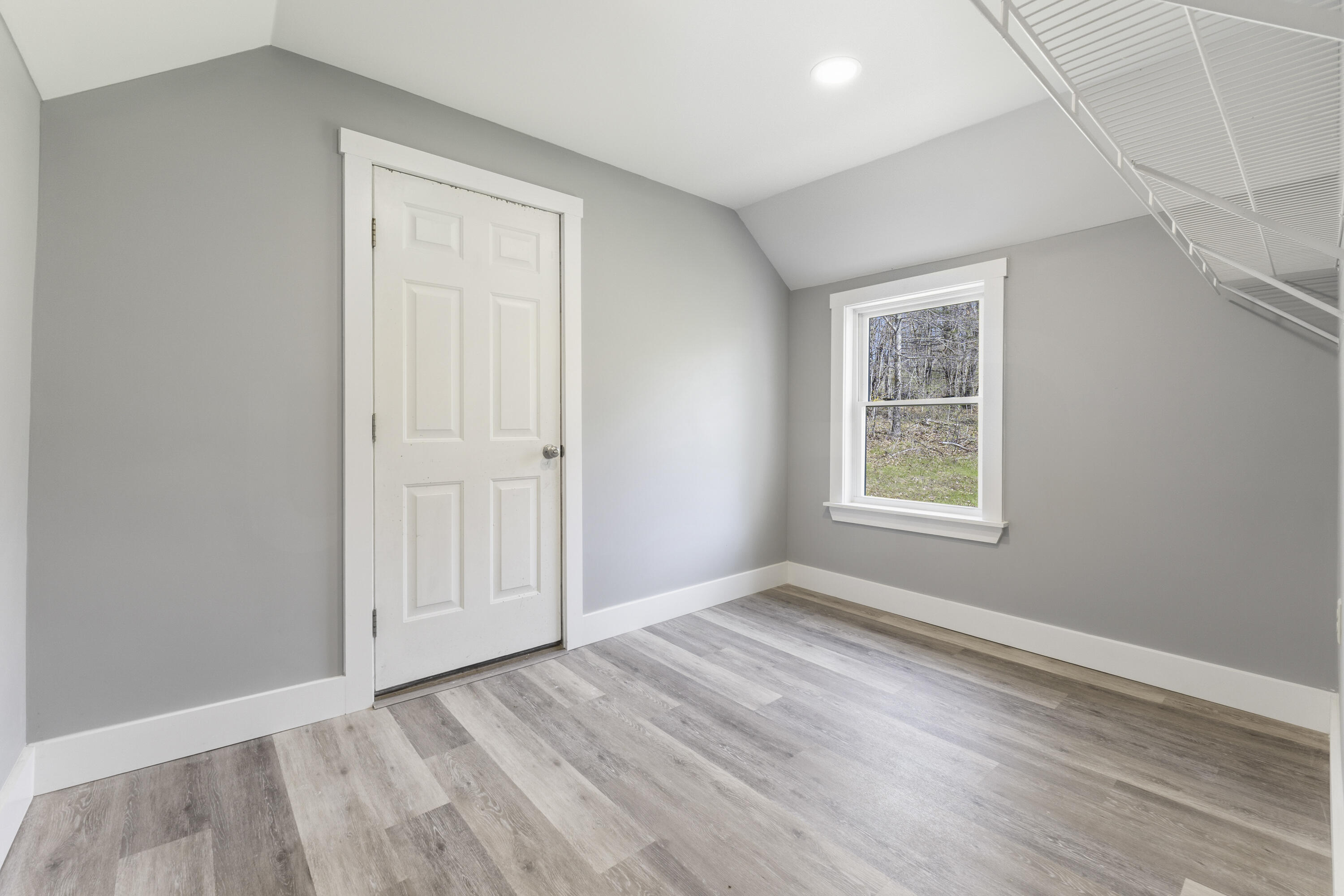 222 River Road, Richmond, ME, 04357