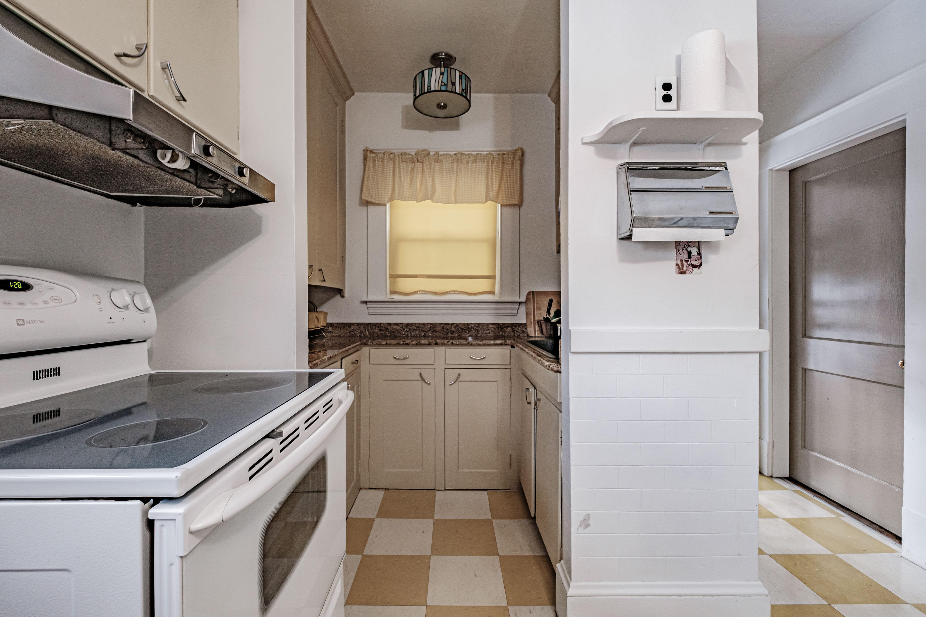 435 Knox Street, Rumford, ME, 04276-2109
