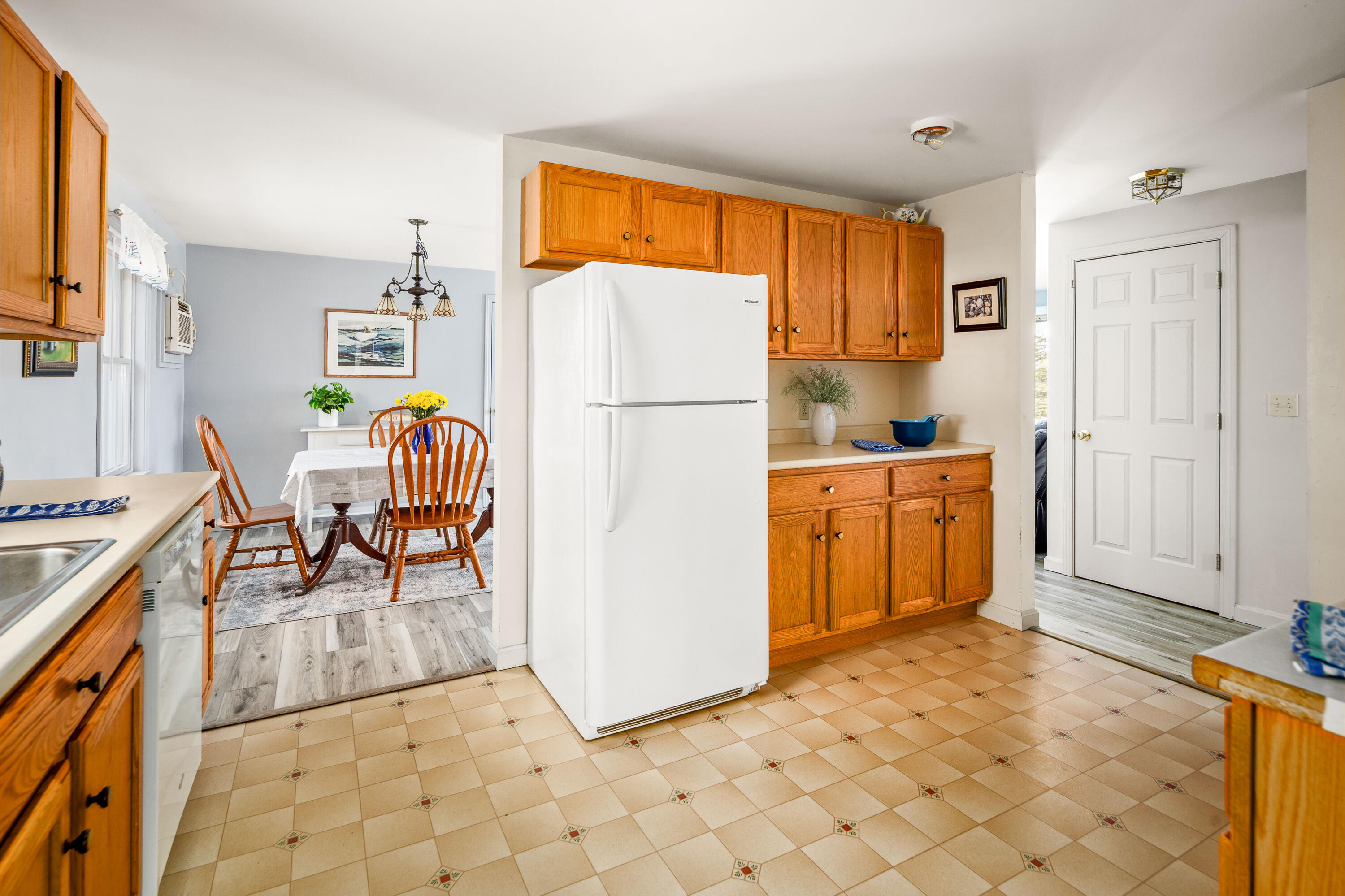 627 Port Clyde Road, Saint George, ME, 04860