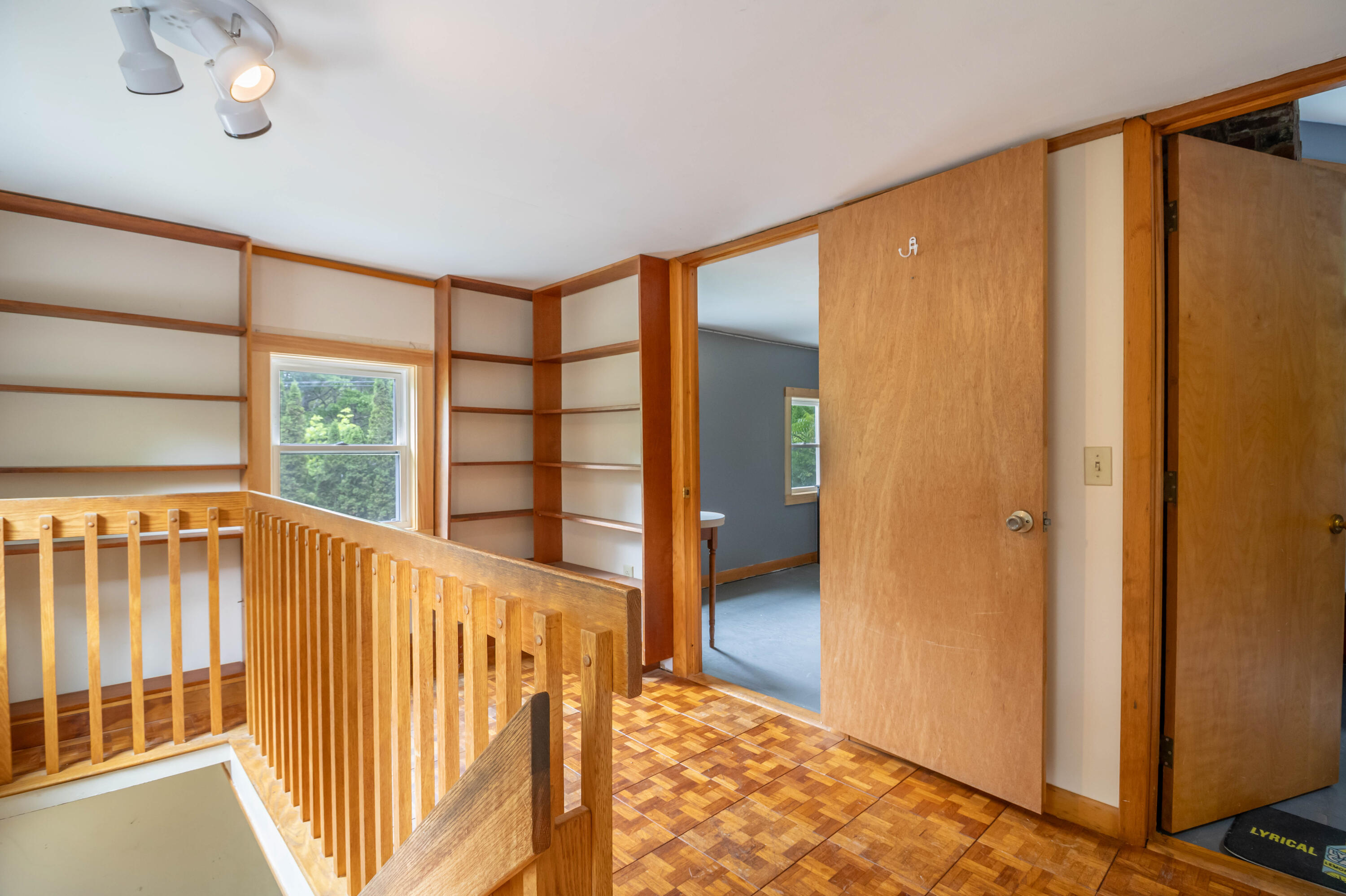 36 Kelley Road, Orono, ME, 04473