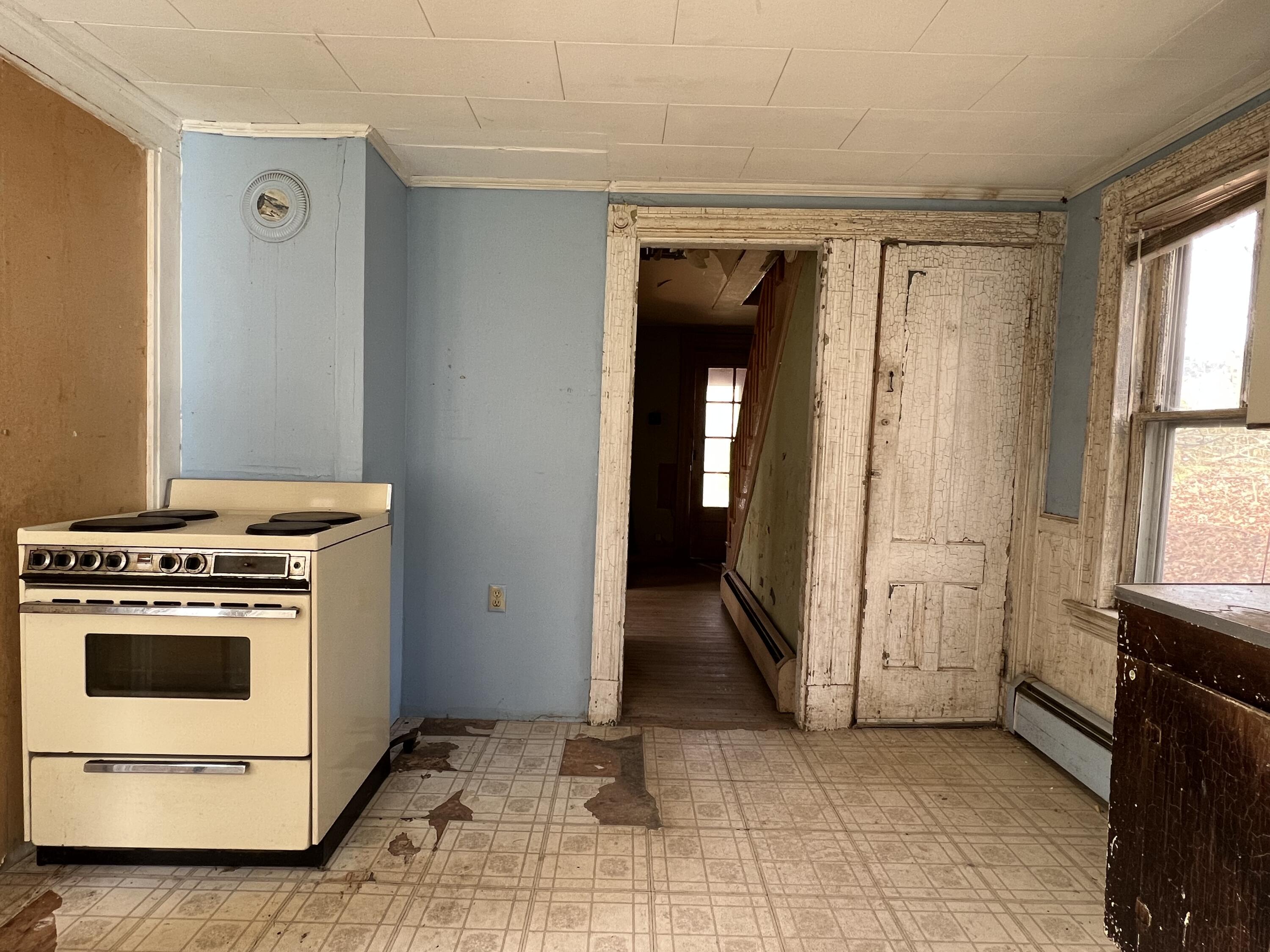 26 S Railroad Street, Roxbury, ME, 04275