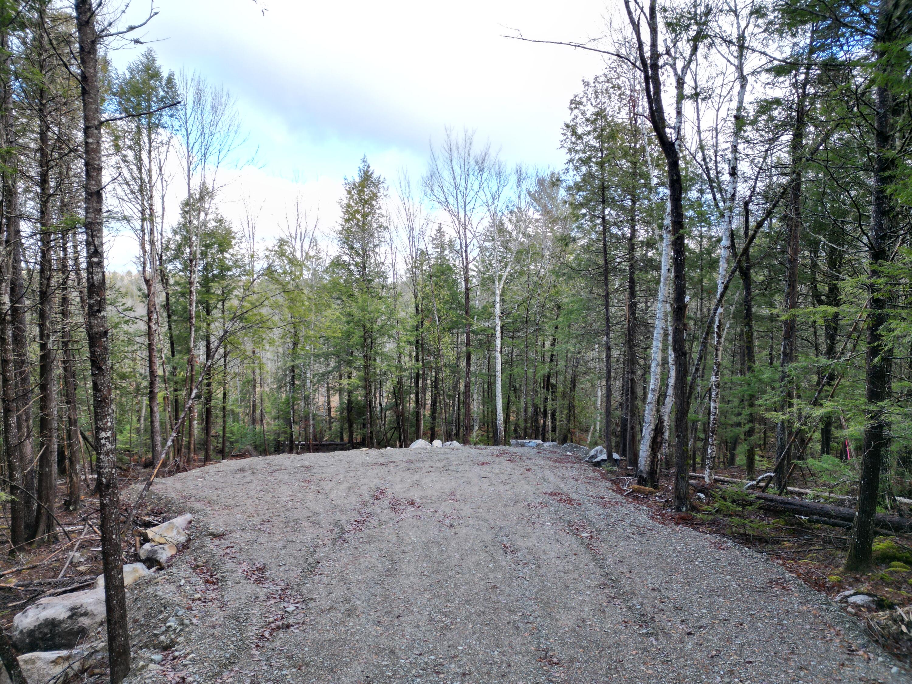 10 Falcon Ridge, Lincoln, ME, 04457