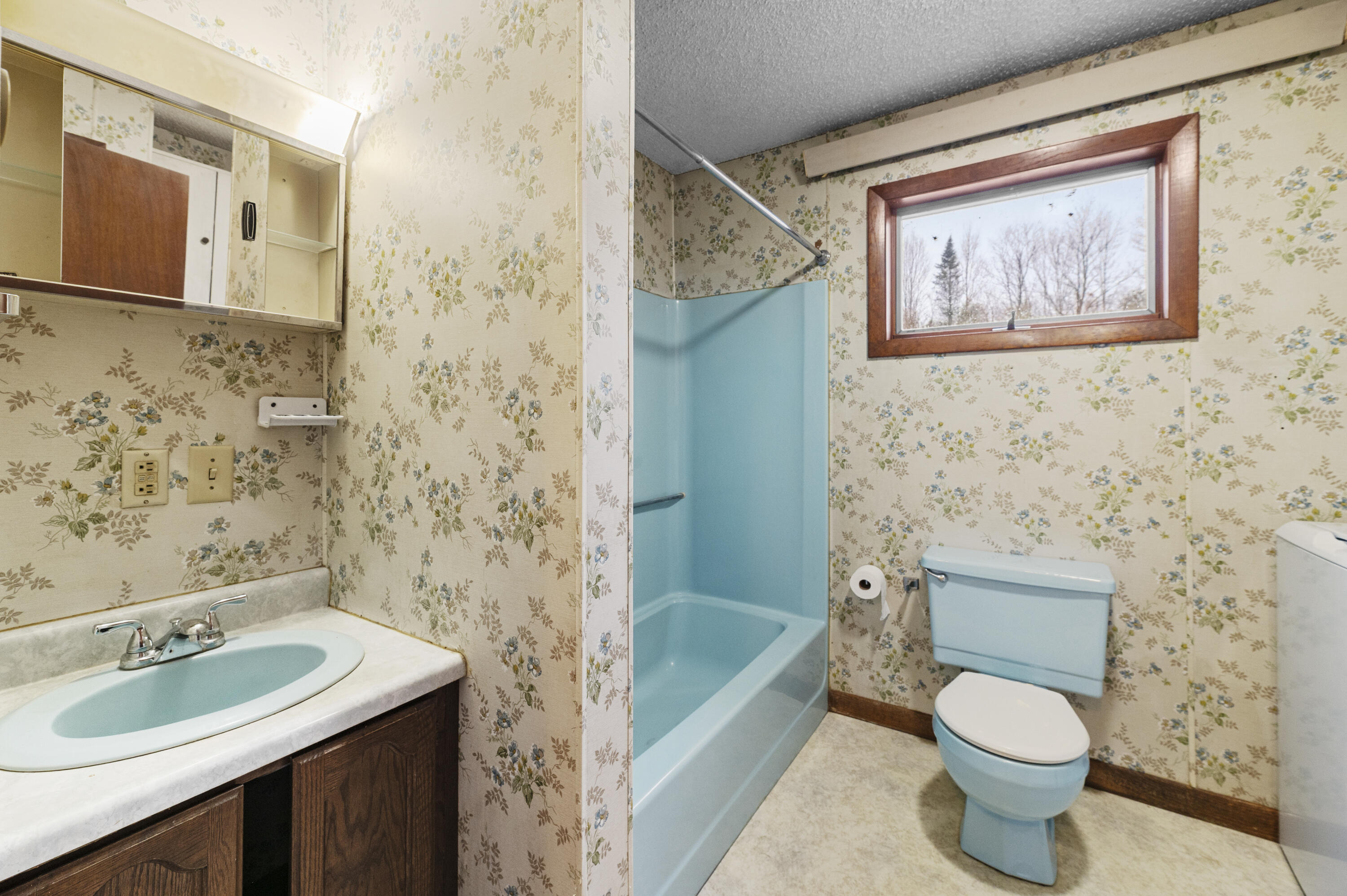 87 Pond Road, Burnham, ME, 04922