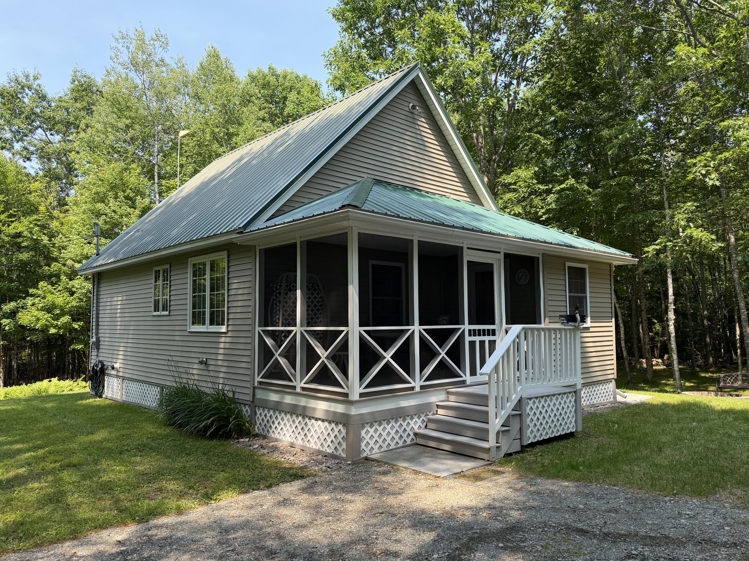 3 Loon Lane, Abbot, ME 04406 5