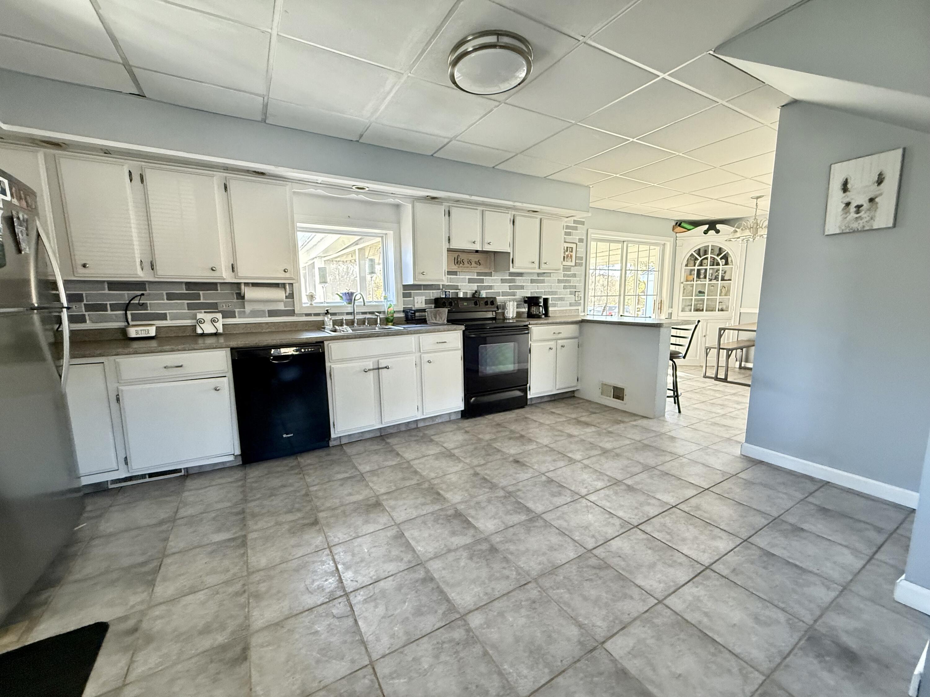 35 Market Street, Fort Kent, ME, 04743