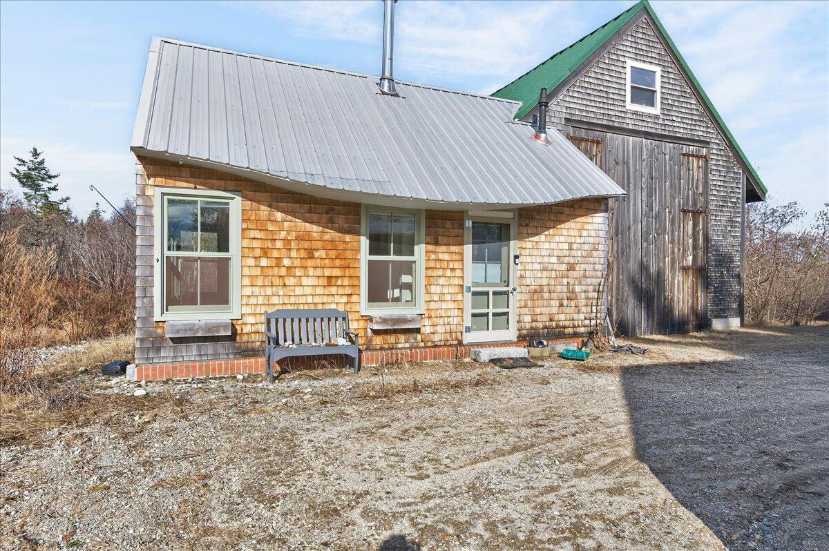 21 La Tour Street, Castine, ME, 04421