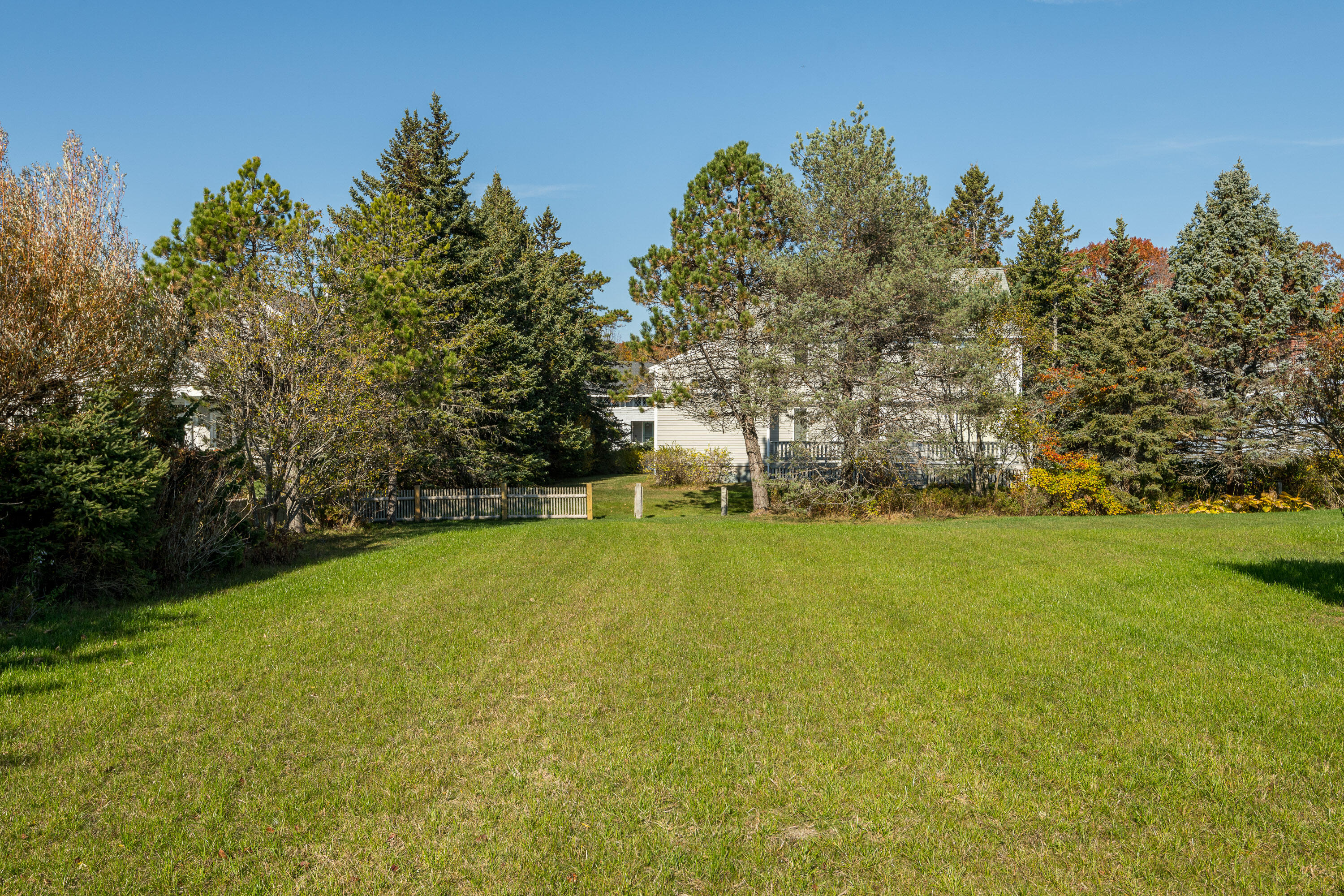 221 Beach Avenue, Kennebunk, ME, 04043