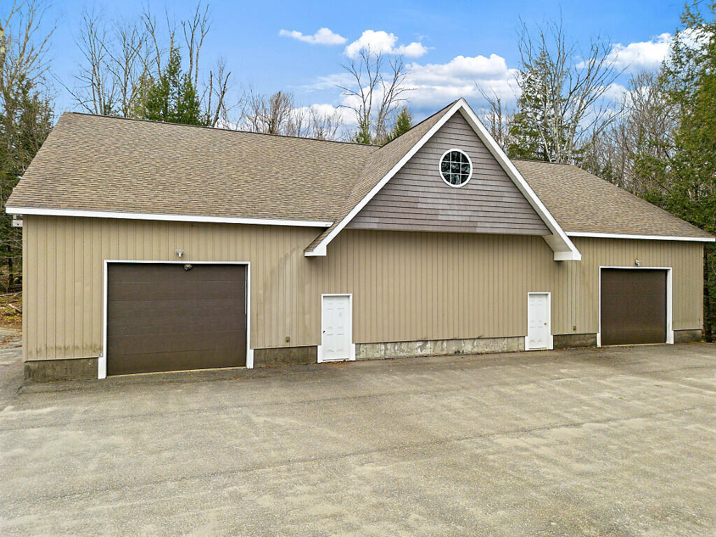 17 Aviator Place, Oakland, ME, 04963