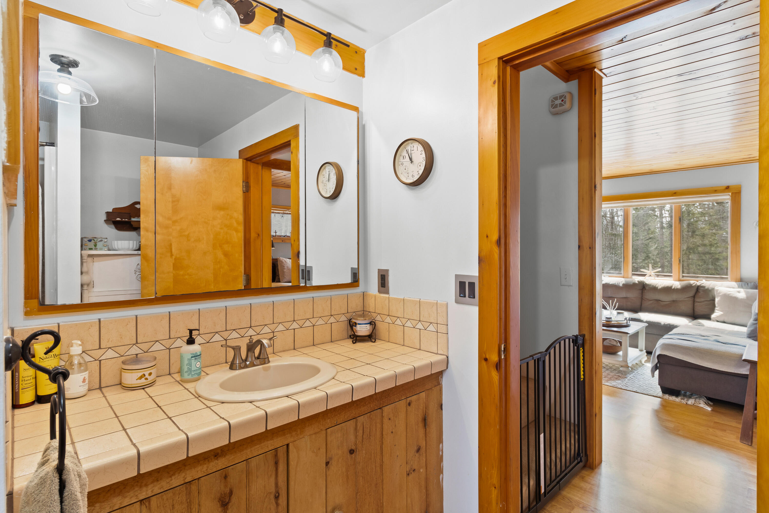 39 Simmons Lane, Friendship, ME, 04547