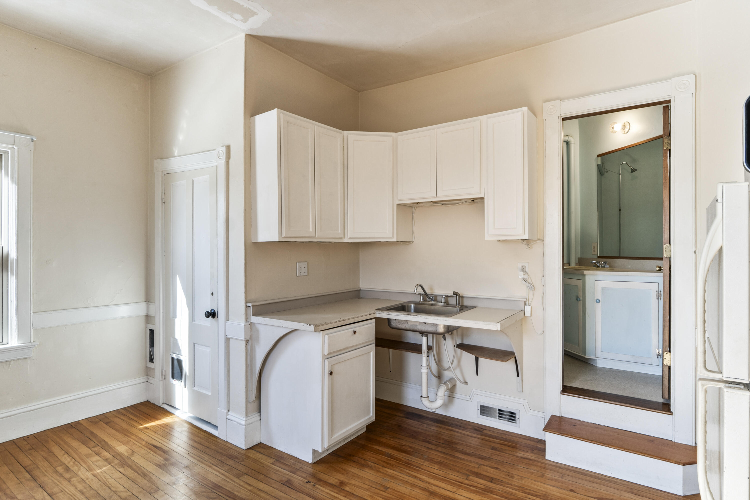 38 Main Street, Topsham, ME, 04086