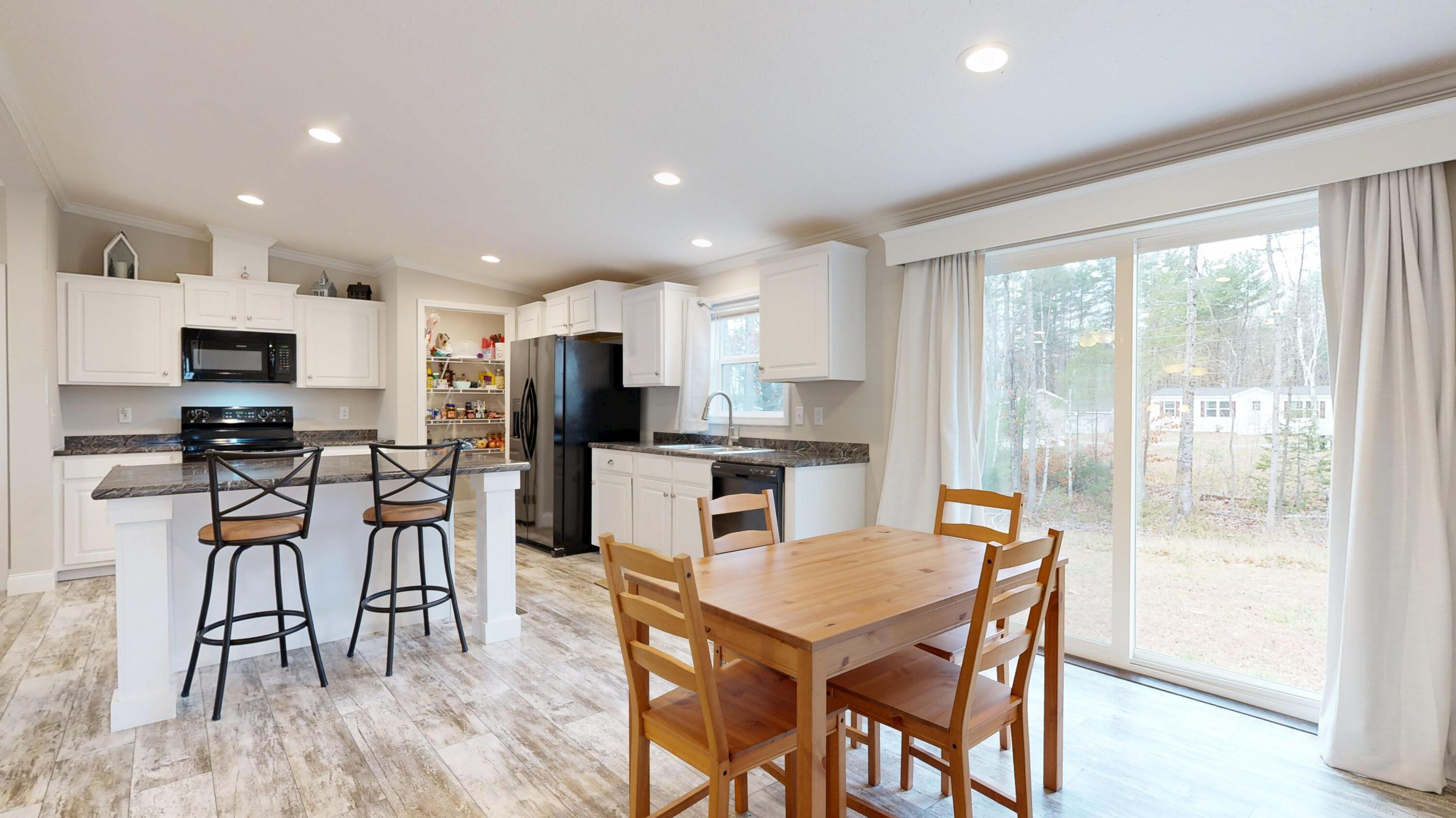 11 Trent Drive, Lisbon, ME, 04250