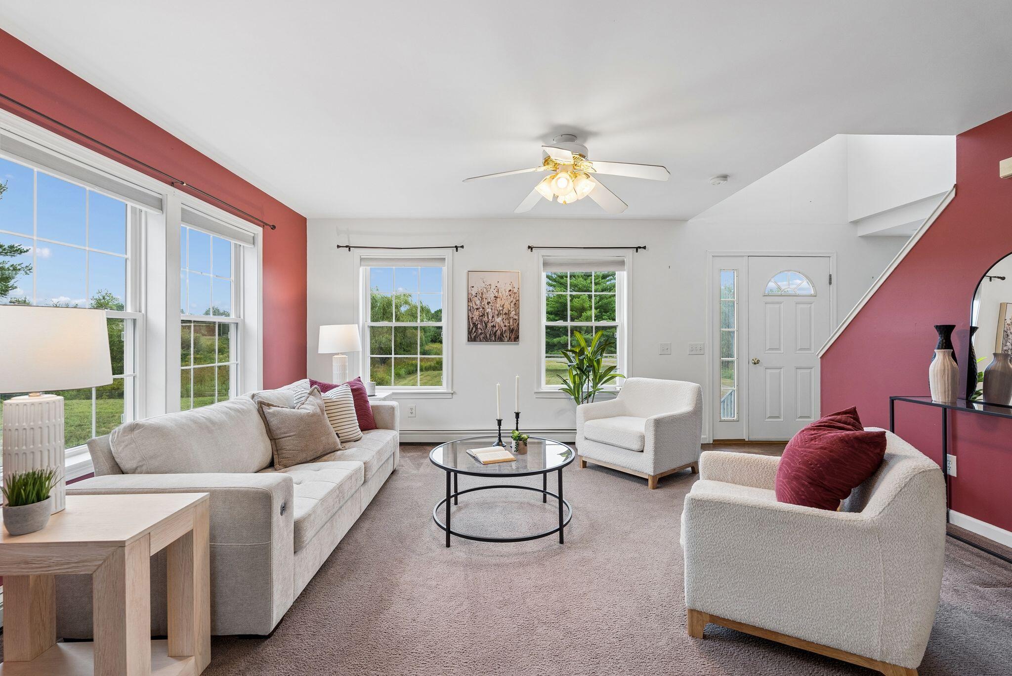 31 Murray Drive, Buxton, ME 04093 31 Murray Dr