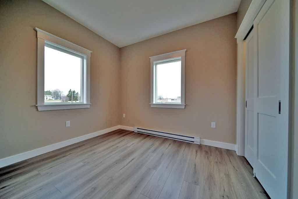 9 Lilac Lane, Houlton, ME, 04730