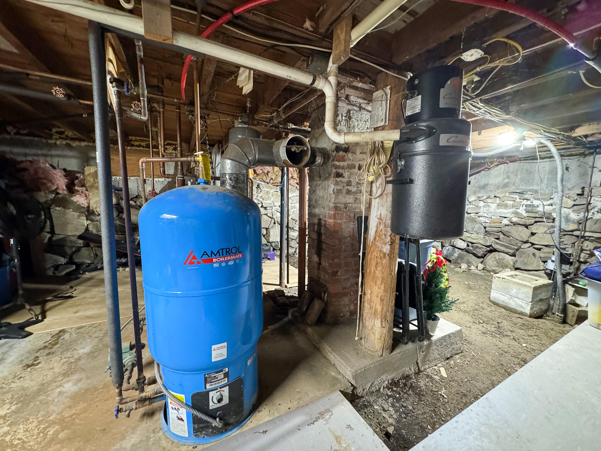 96 Houlton Road, Island Falls, ME, 04747
