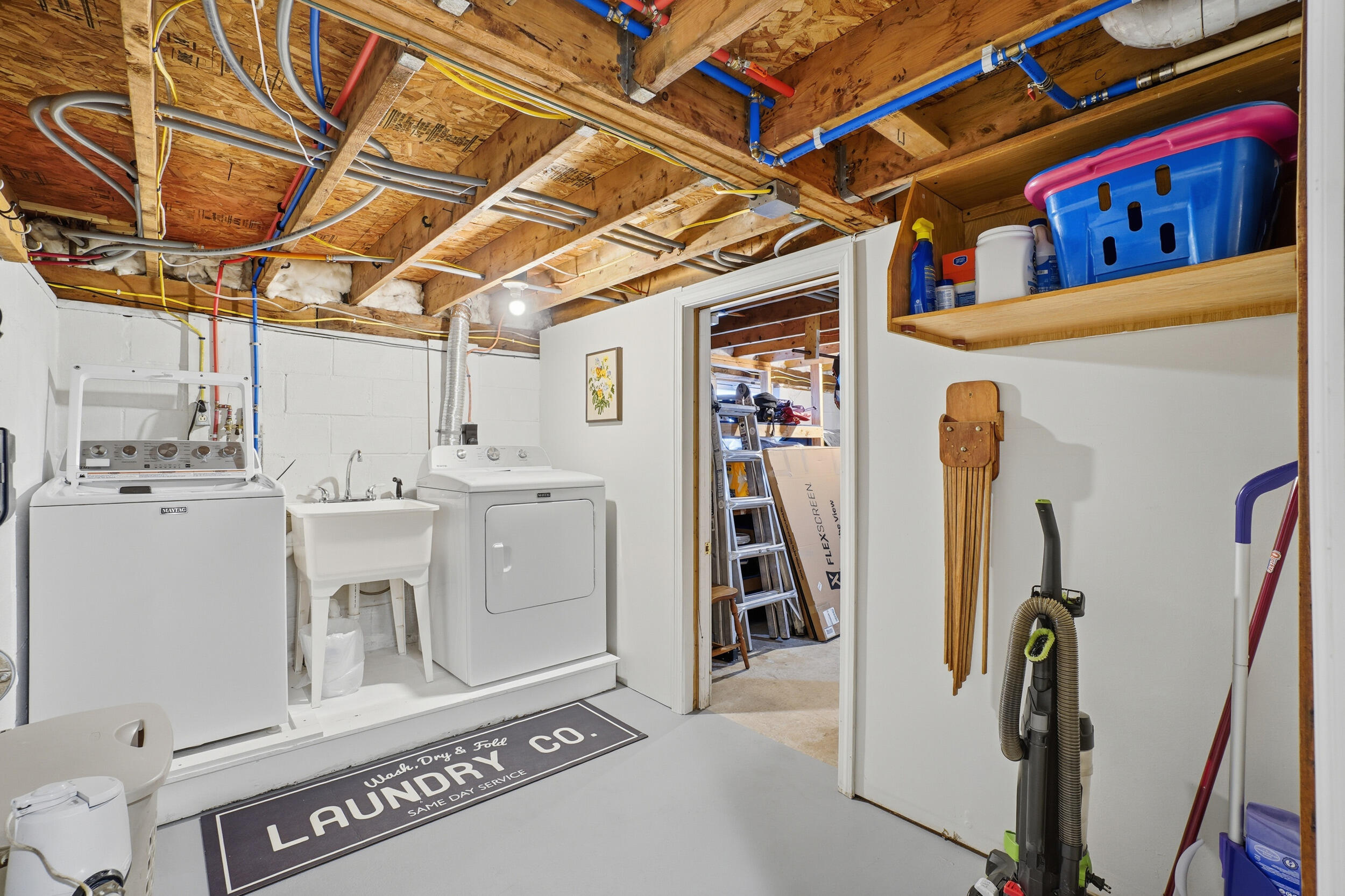 6 Mattanawcook Street, Lincoln, ME, 04457