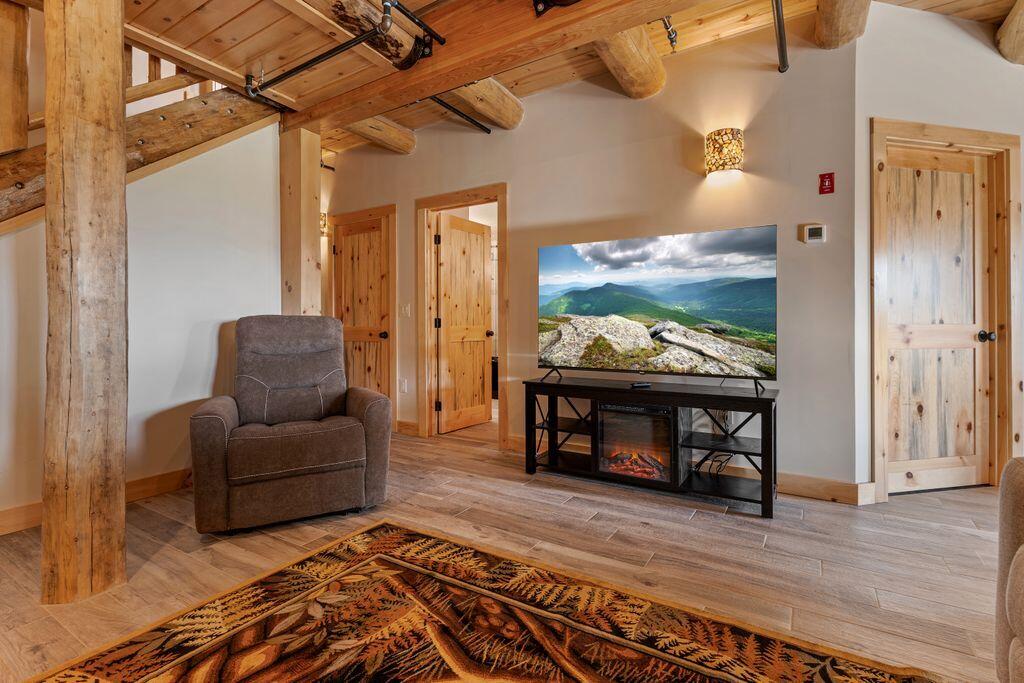 366 Glades View Avenue, Newry, ME, 04261