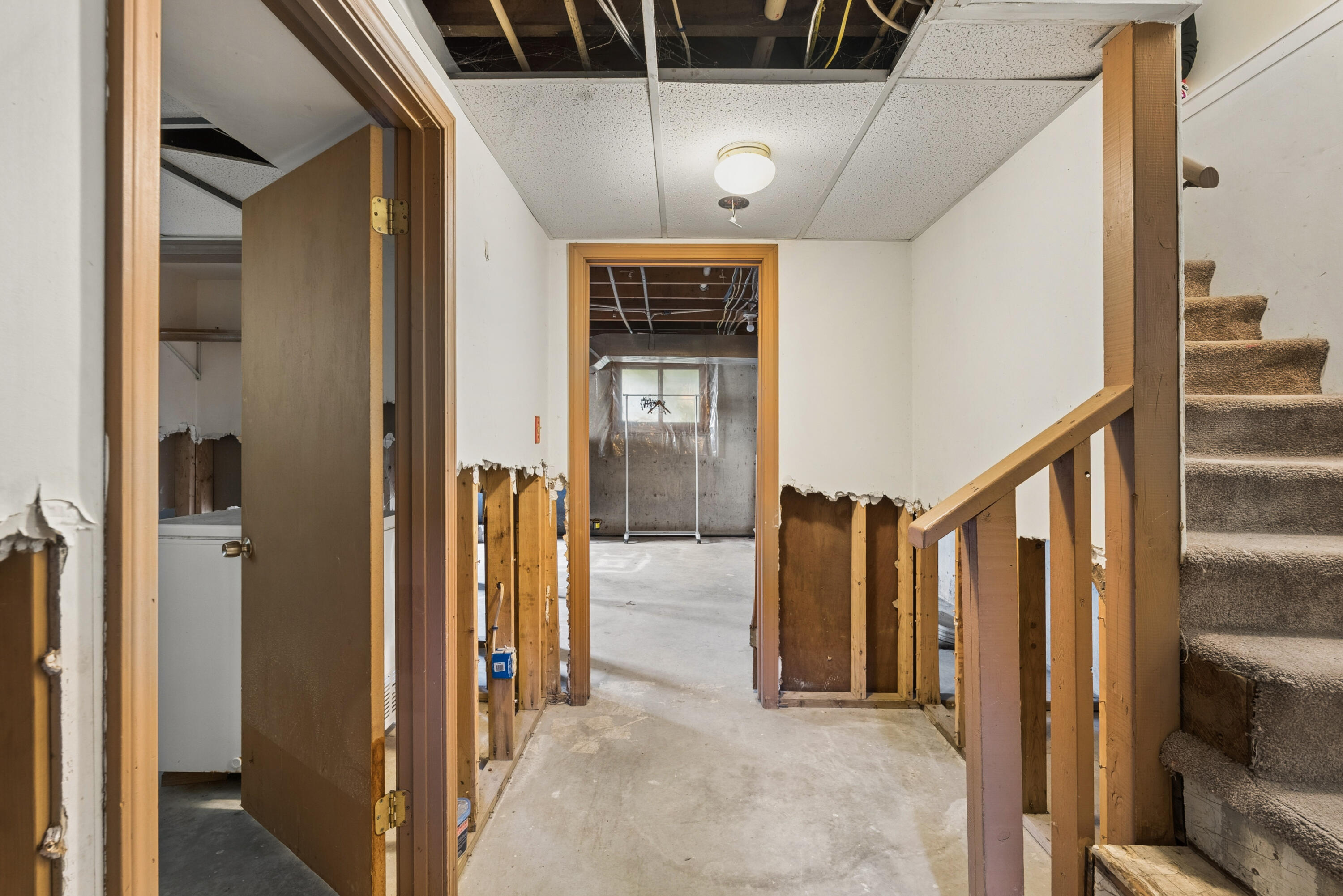 343 Luce Road, Readfield, ME 04355 DSC08486
