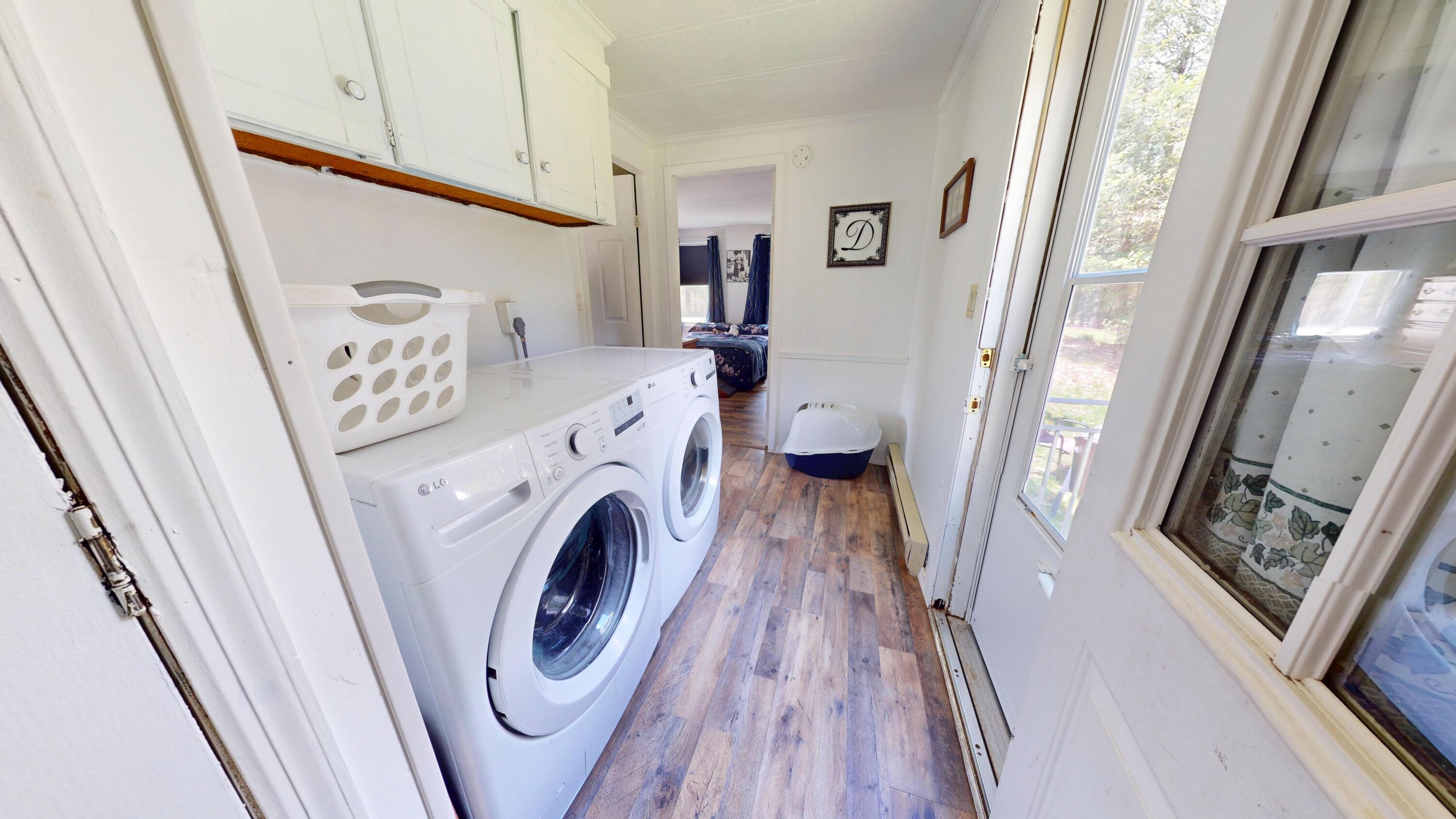 18. Laundry Area