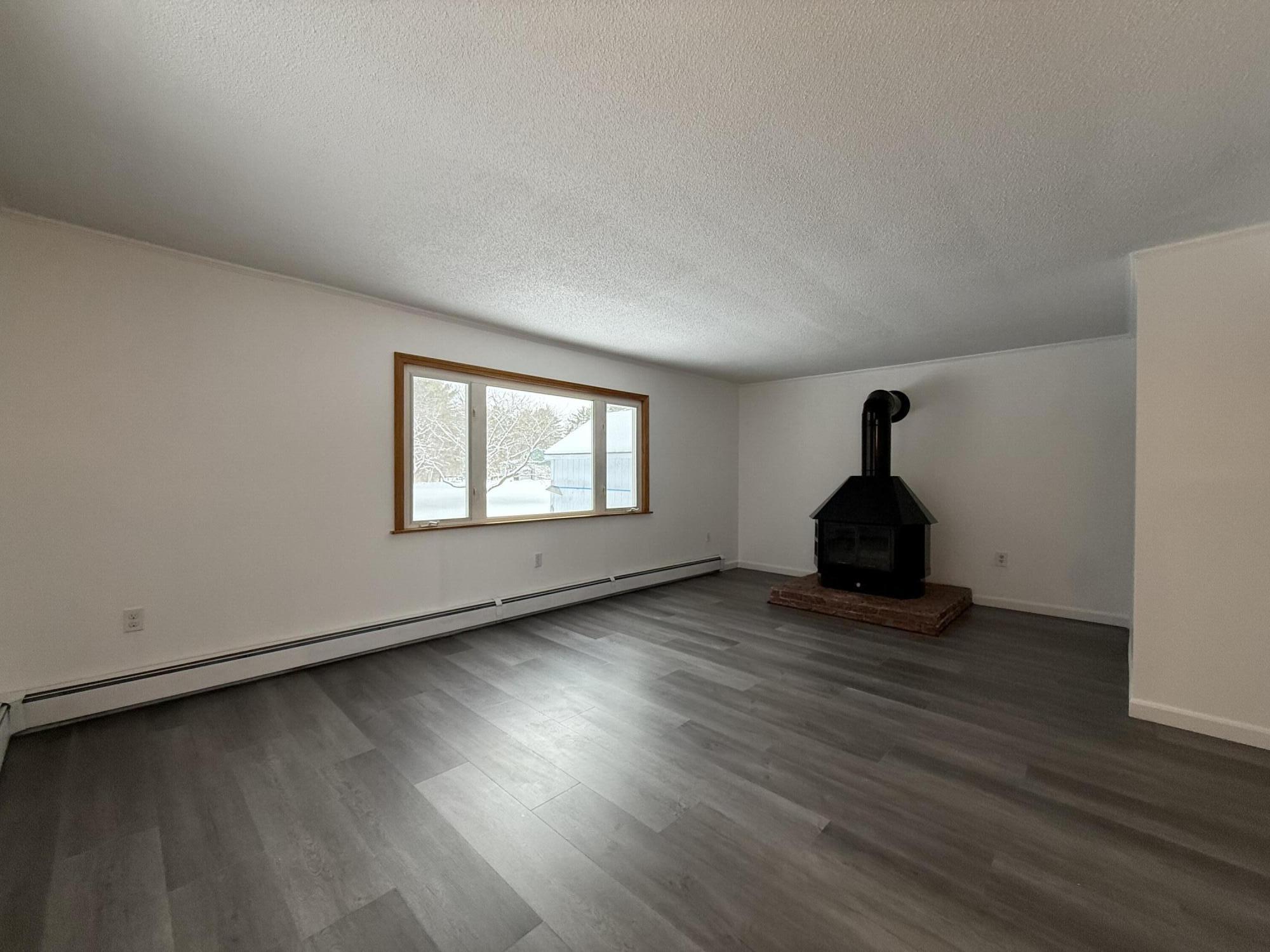 37 Pleasant Street, Milo, ME, 04463