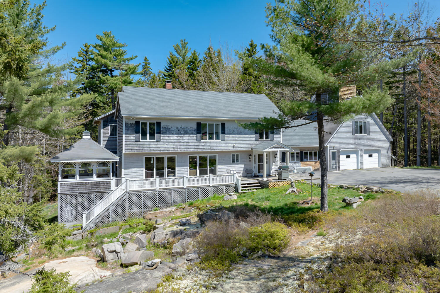 11 Ocean Bridge Boulevard, Lamoine, ME, 04605
